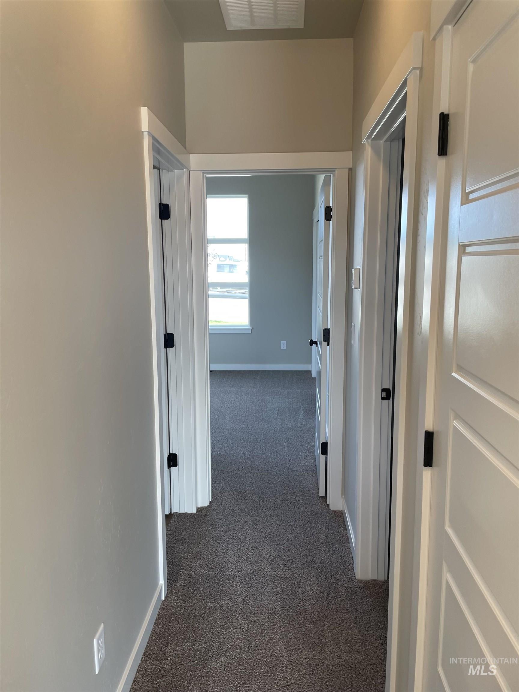 504 Carson Dr, Twin Falls, Idaho 83301, 3 Bedrooms, 2 Bathrooms, Residential For Sale, Price $392,900,MLS 98965141