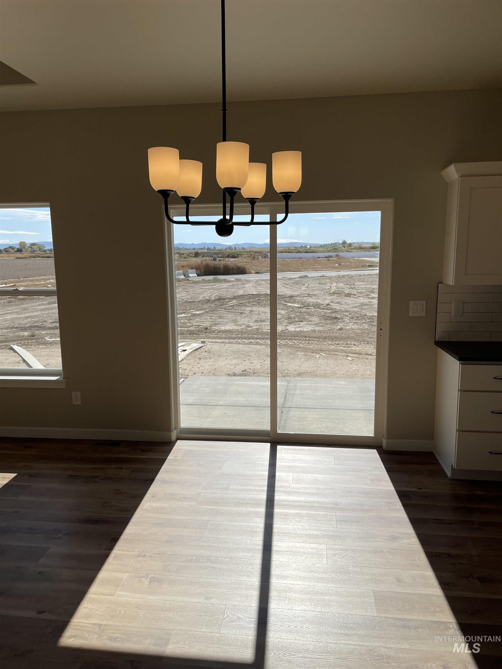 504 Carson Dr, Twin Falls, Idaho 83301, 3 Bedrooms, 2 Bathrooms, Residential For Sale, Price $392,900,MLS 98965141