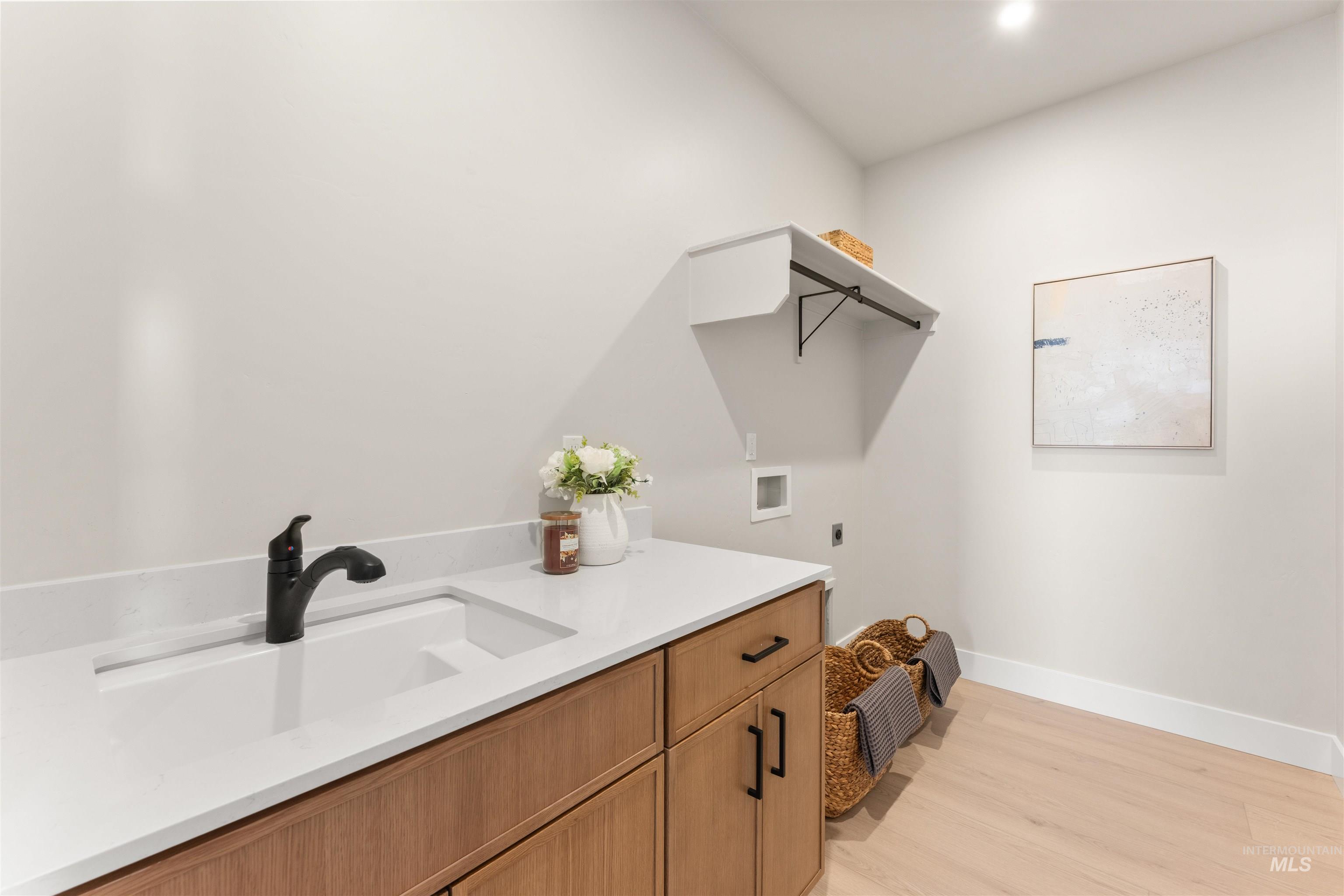 12562 W Meliora Lane, Star, Idaho 83669, 4 Bedrooms, 3.5 Bathrooms, Residential For Sale, Price $829,990,MLS 98965146