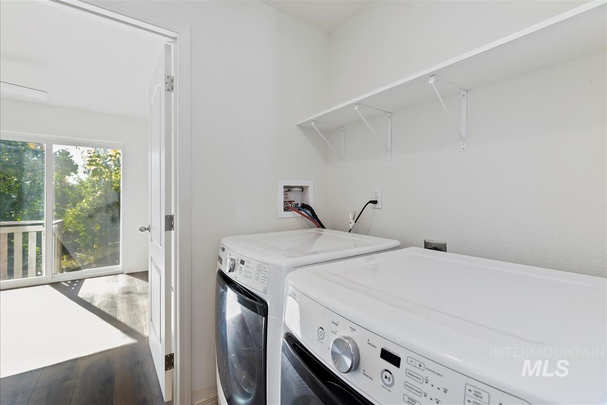 583 E Watercress Ln, Eagle, Idaho 83616, 2 Bedrooms, 1 Bathroom, Residential For Sale, Price $119,900,MLS 98965152