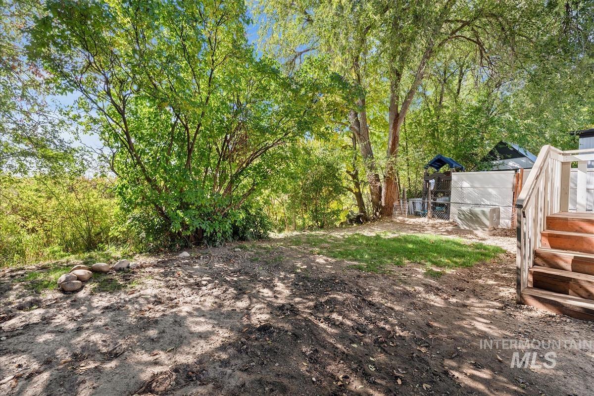 583 E Watercress Ln, Eagle, Idaho 83616, 2 Bedrooms, 1 Bathroom, Residential For Sale, Price $119,900,MLS 98965152