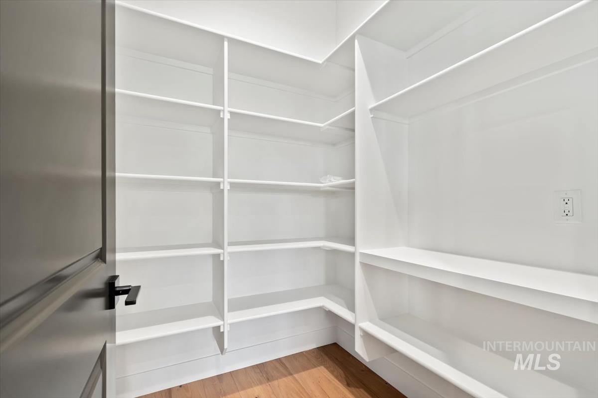 11421 S Saylis, Kuna, Idaho 83634, 4 Bedrooms, 4 Bathrooms, Residential For Sale, Price $859,880,MLS 98965166