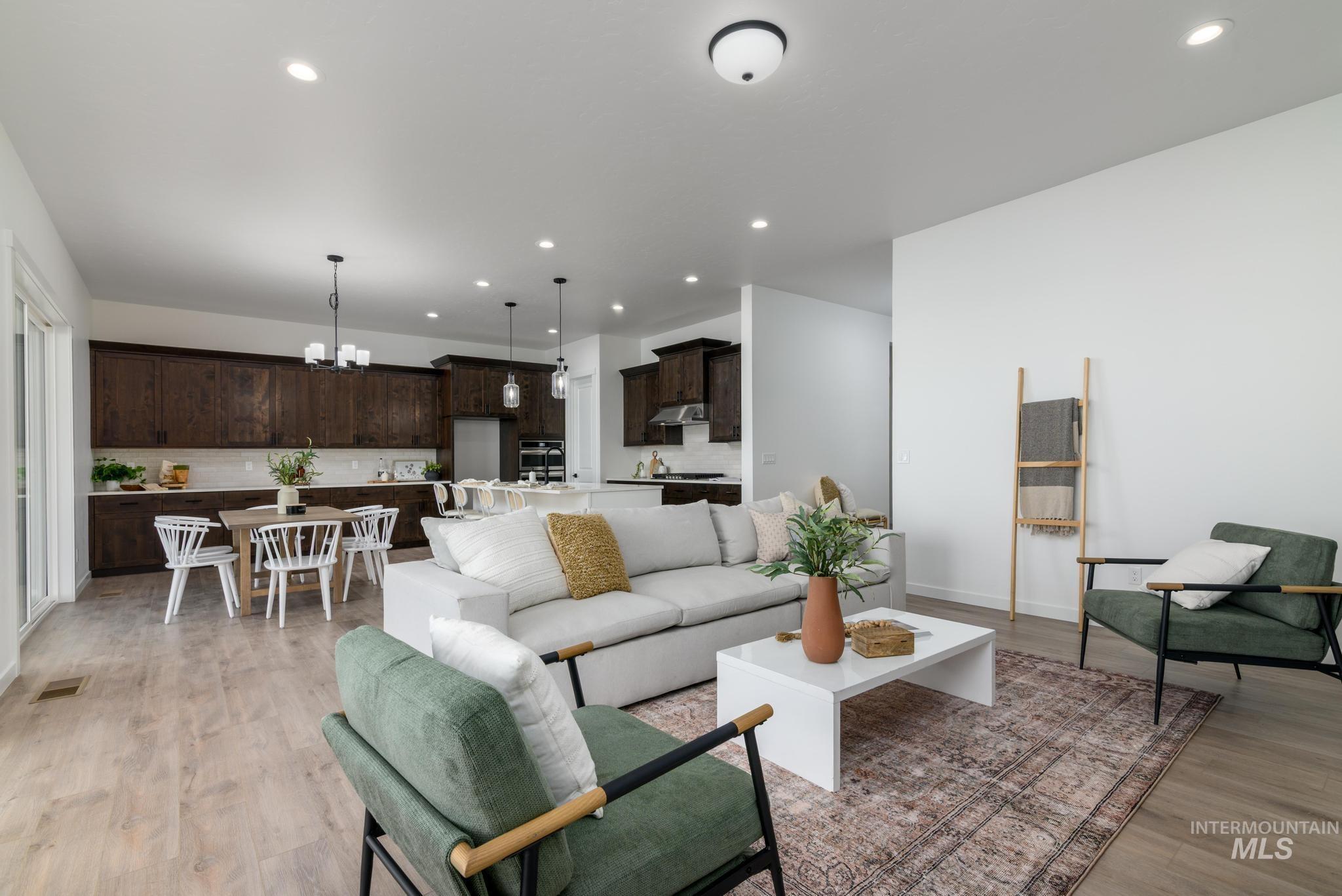 15086 Steel Cloud Ave, Caldwell, Idaho 83607, 3 Bedrooms, 2.5 Bathrooms, Residential For Sale, Price $525,000,MLS 98965183