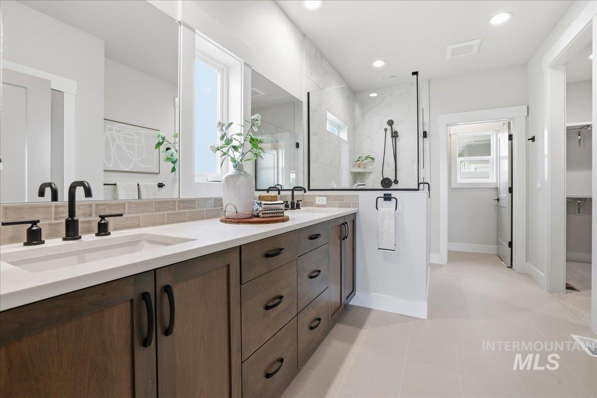 1367 E Andes Dr, Kuna, Idaho 83634, 3 Bedrooms, 2 Bathrooms, Residential For Sale, Price $529,900,MLS 98965192