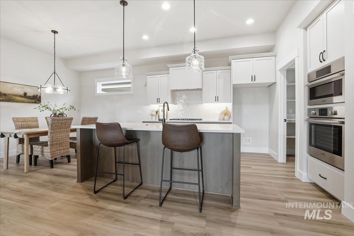 1367 E Andes Dr, Kuna, Idaho 83634, 3 Bedrooms, 2 Bathrooms, Residential For Sale, Price $529,900,MLS 98965192