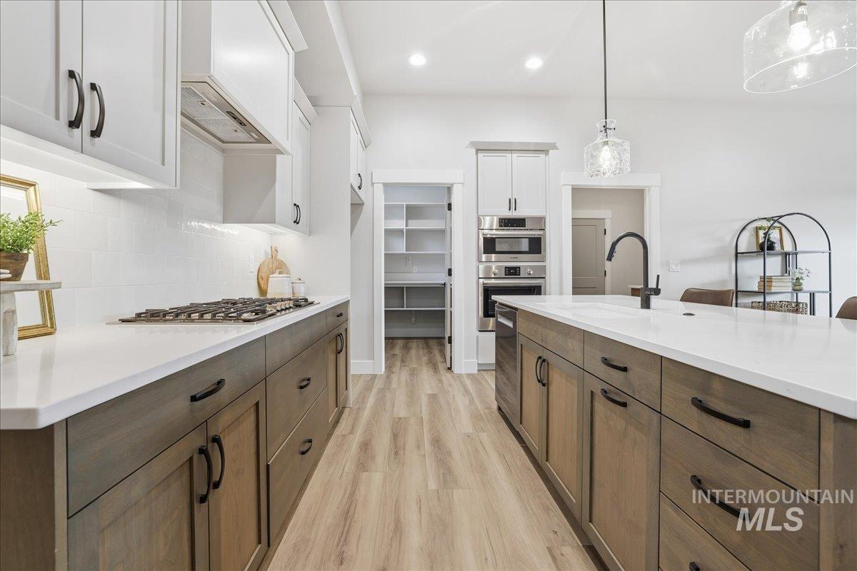 1367 E Andes Dr, Kuna, Idaho 83634, 3 Bedrooms, 2 Bathrooms, Residential For Sale, Price $529,900,MLS 98965192