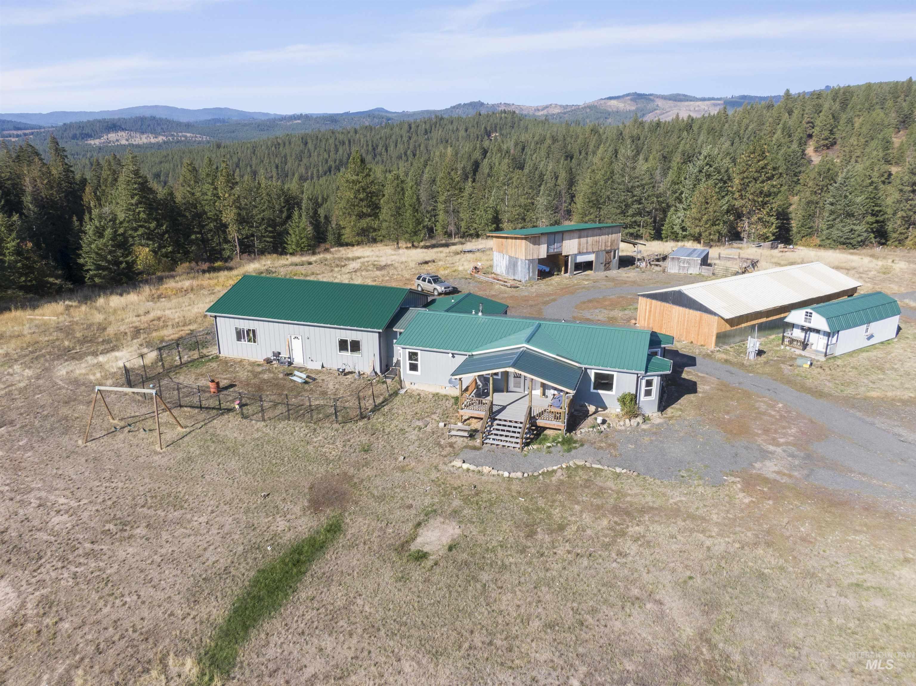 1311 Gold Hill Rd, Princeton, Idaho 83857, 3 Bedrooms, 2 Bathrooms, Residential For Sale, Price $589,000,MLS 98965198