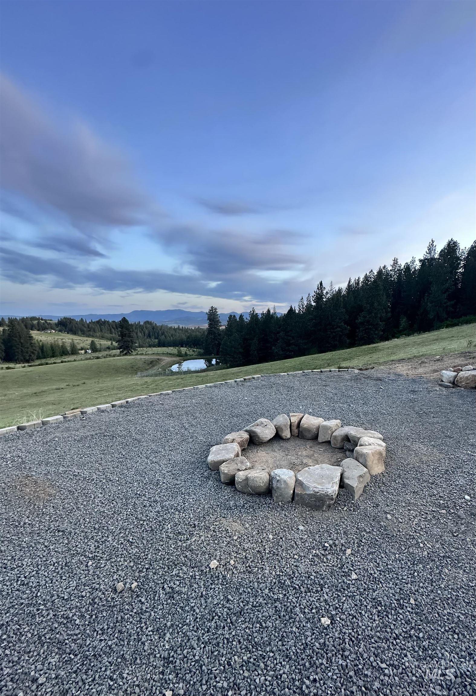 1311 Gold Hill Rd, Princeton, Idaho 83857, 3 Bedrooms, 2 Bathrooms, Residential For Sale, Price $579,000,MLS 98965198