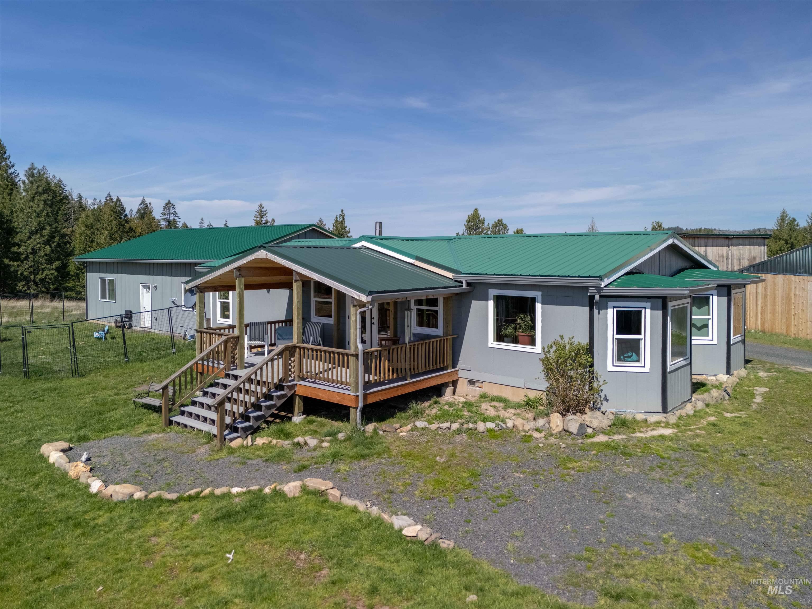 1311 Gold Hill Rd, Princeton, Idaho 83857, 3 Bedrooms, 2 Bathrooms, Residential For Sale, Price $579,000,MLS 98965198