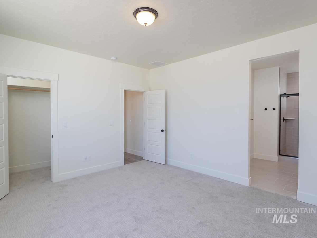 8490 W Millcreek Ct, Star, Idaho 83669, 3 Bedrooms, 2 Bathrooms, Residential For Sale, Price $419,995,MLS 98965203