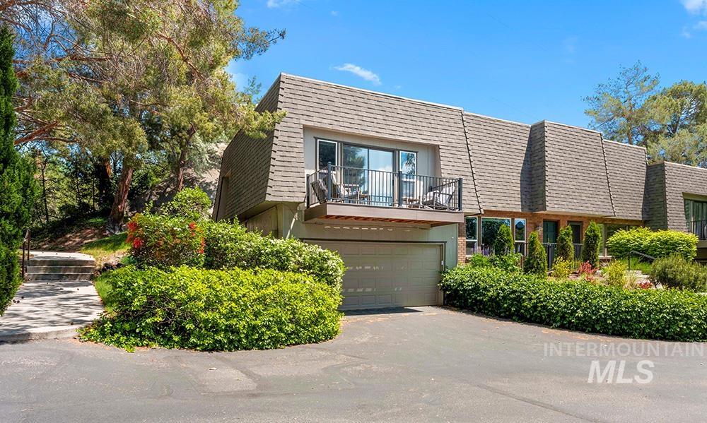 103 W Braemere Rd, Boise, Idaho 83702, 2 Bedrooms, 2 Bathrooms, Residential For Sale, Price $520,000,MLS 98965205