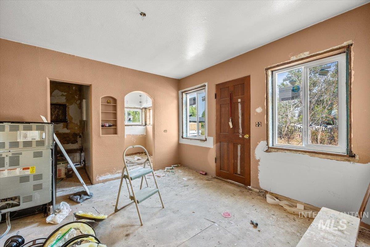 120 N Main St, Homedale, Idaho 83628, 2 Bedrooms, 2 Bathrooms, Residential For Sale, Price $275,000,MLS 98965210