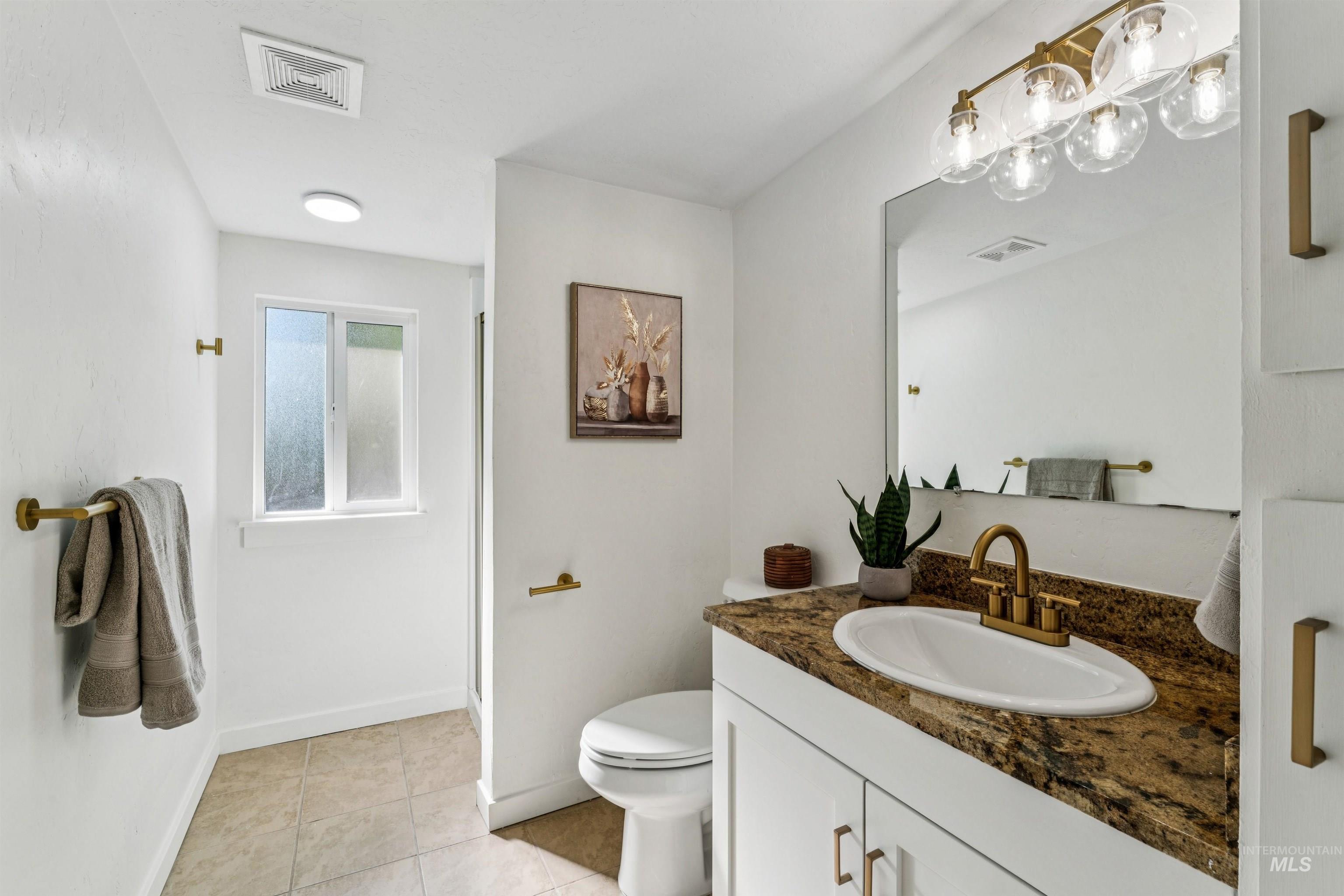 2419 W Hill Road, Boise, Idaho 83702, 4 Bedrooms, 3.5 Bathrooms, Residential For Sale, Price $775,000,MLS 98965211