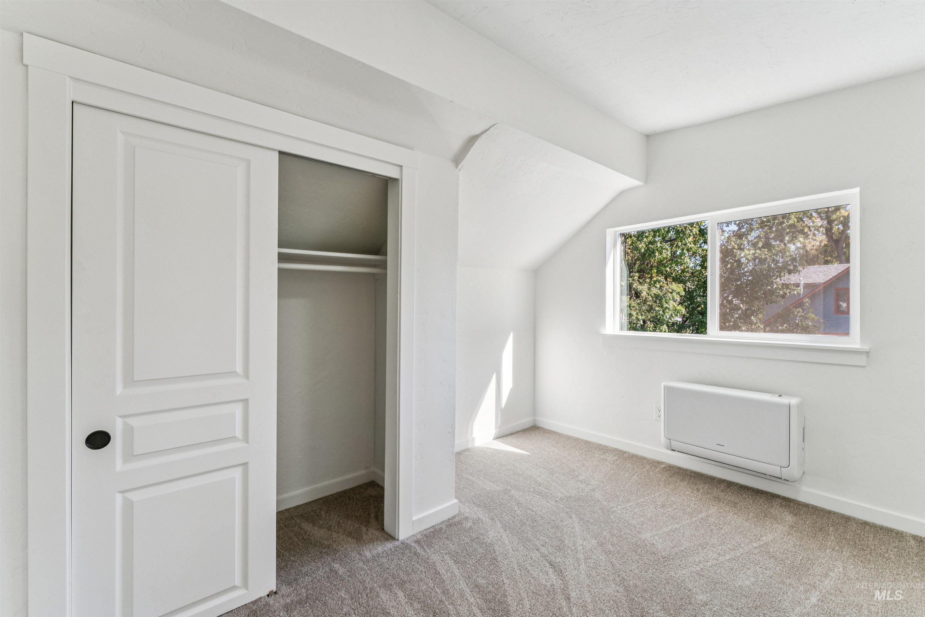 2419 W Hill Road, Boise, Idaho 83702, 4 Bedrooms, 3.5 Bathrooms, Residential For Sale, Price $775,000,MLS 98965211