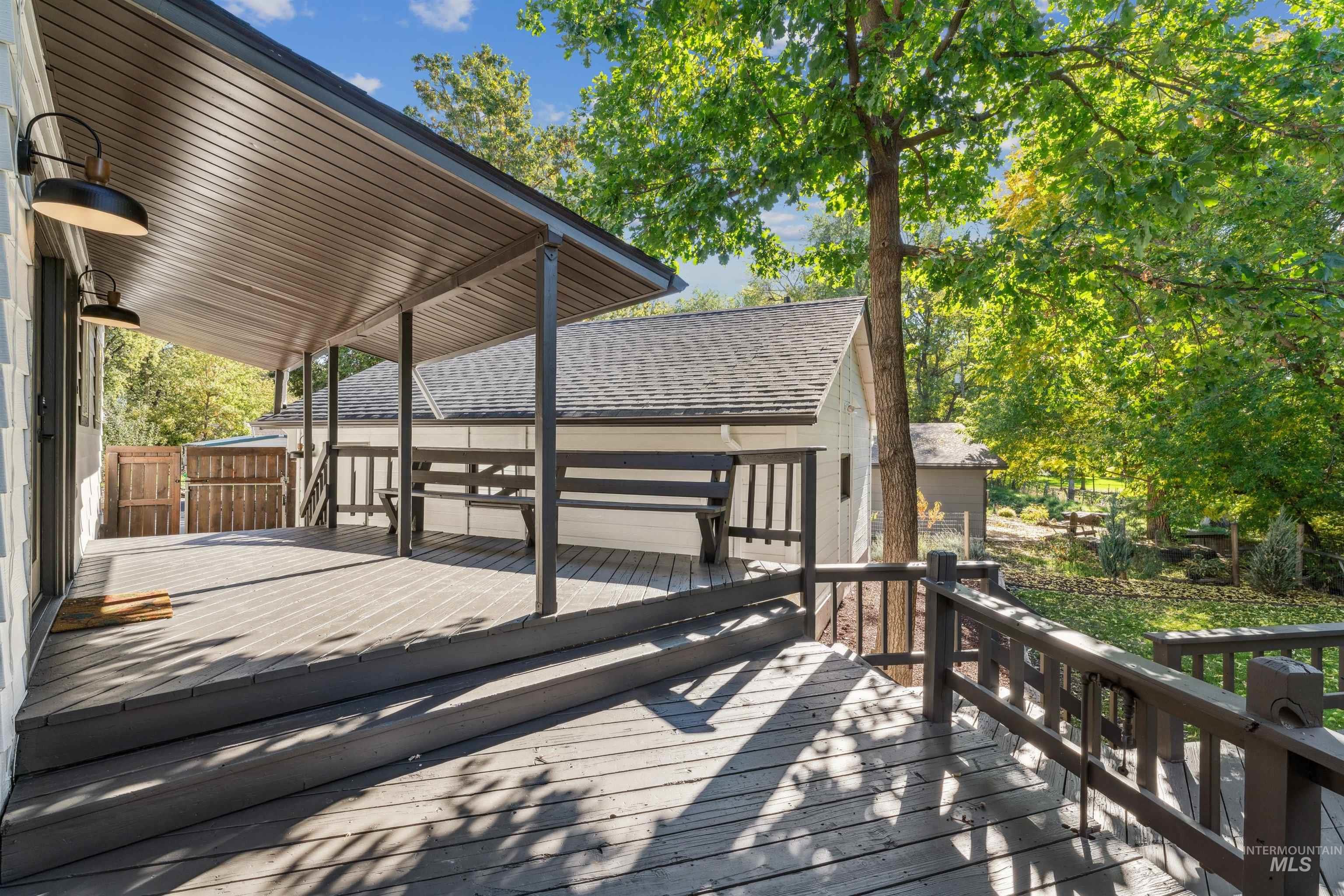 2419 W Hill Road, Boise, Idaho 83702, 4 Bedrooms, 3.5 Bathrooms, Residential For Sale, Price $775,000,MLS 98965211