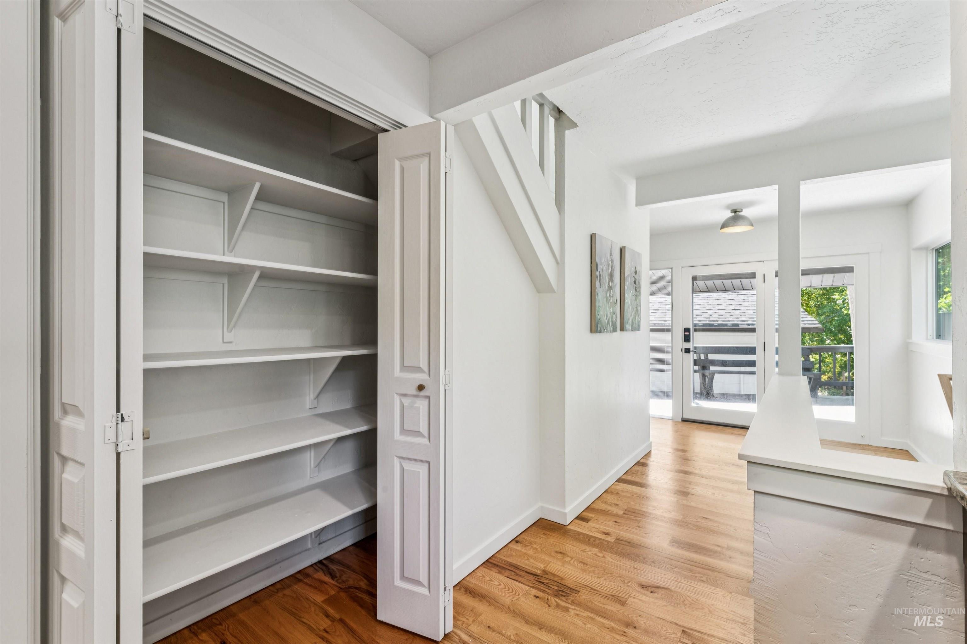 2419 W Hill Road, Boise, Idaho 83702, 4 Bedrooms, 3.5 Bathrooms, Residential For Sale, Price $775,000,MLS 98965211