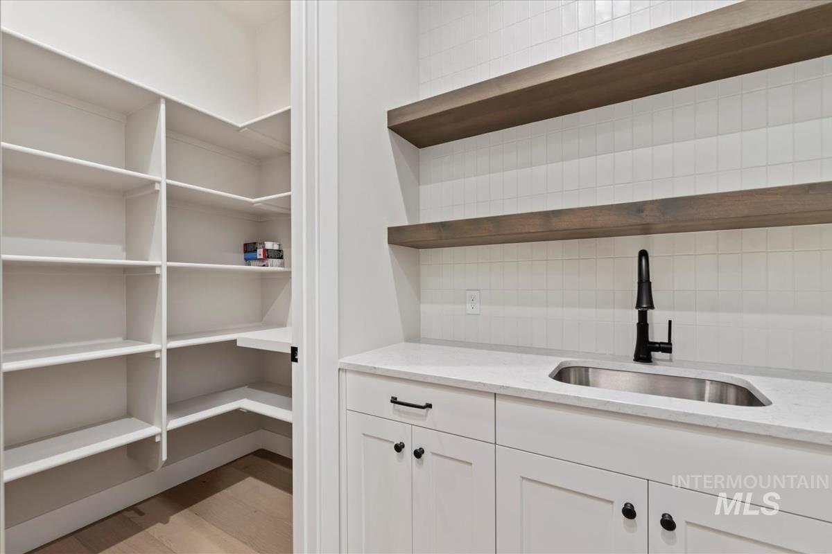 779 W Buroak Dr, Meridian, Idaho 83642, 4 Bedrooms, 3 Bathrooms, Residential For Sale, Price $796,880,MLS 98965224