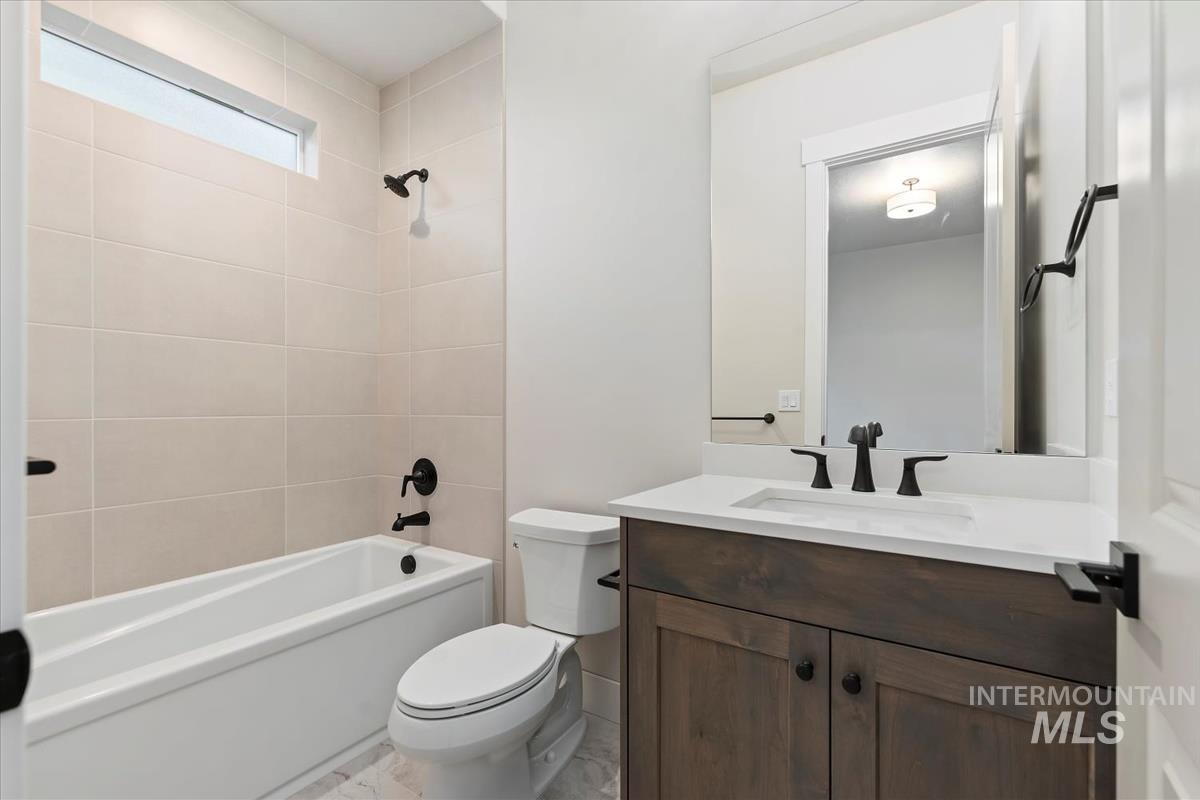 779 W Buroak Dr, Meridian, Idaho 83642, 4 Bedrooms, 3 Bathrooms, Residential For Sale, Price $793,880,MLS 98965224