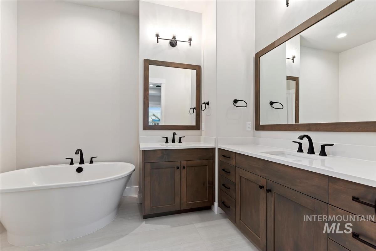 779 W Buroak Dr, Meridian, Idaho 83642, 4 Bedrooms, 3 Bathrooms, Residential For Sale, Price $793,880,MLS 98965224