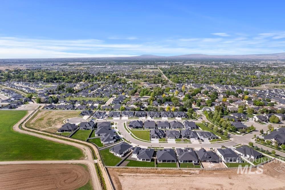 779 W Buroak Dr, Meridian, Idaho 83642, 4 Bedrooms, 3 Bathrooms, Residential For Sale, Price $796,880,MLS 98965224