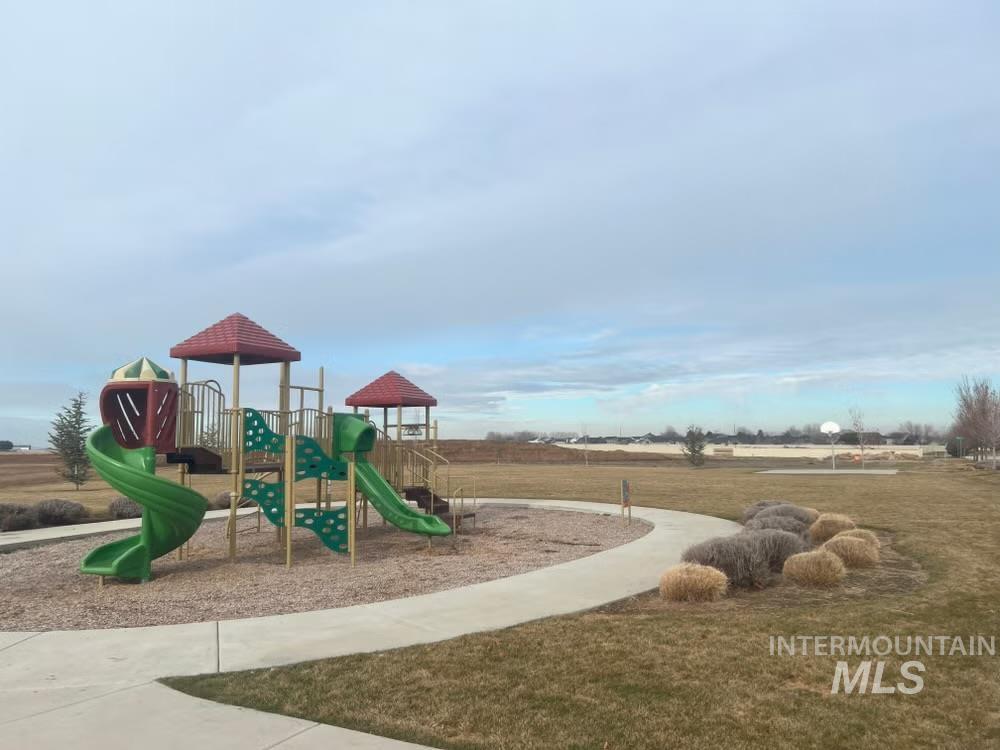 779 W Buroak Dr, Meridian, Idaho 83642, 4 Bedrooms, 3 Bathrooms, Residential For Sale, Price $793,880,MLS 98965224