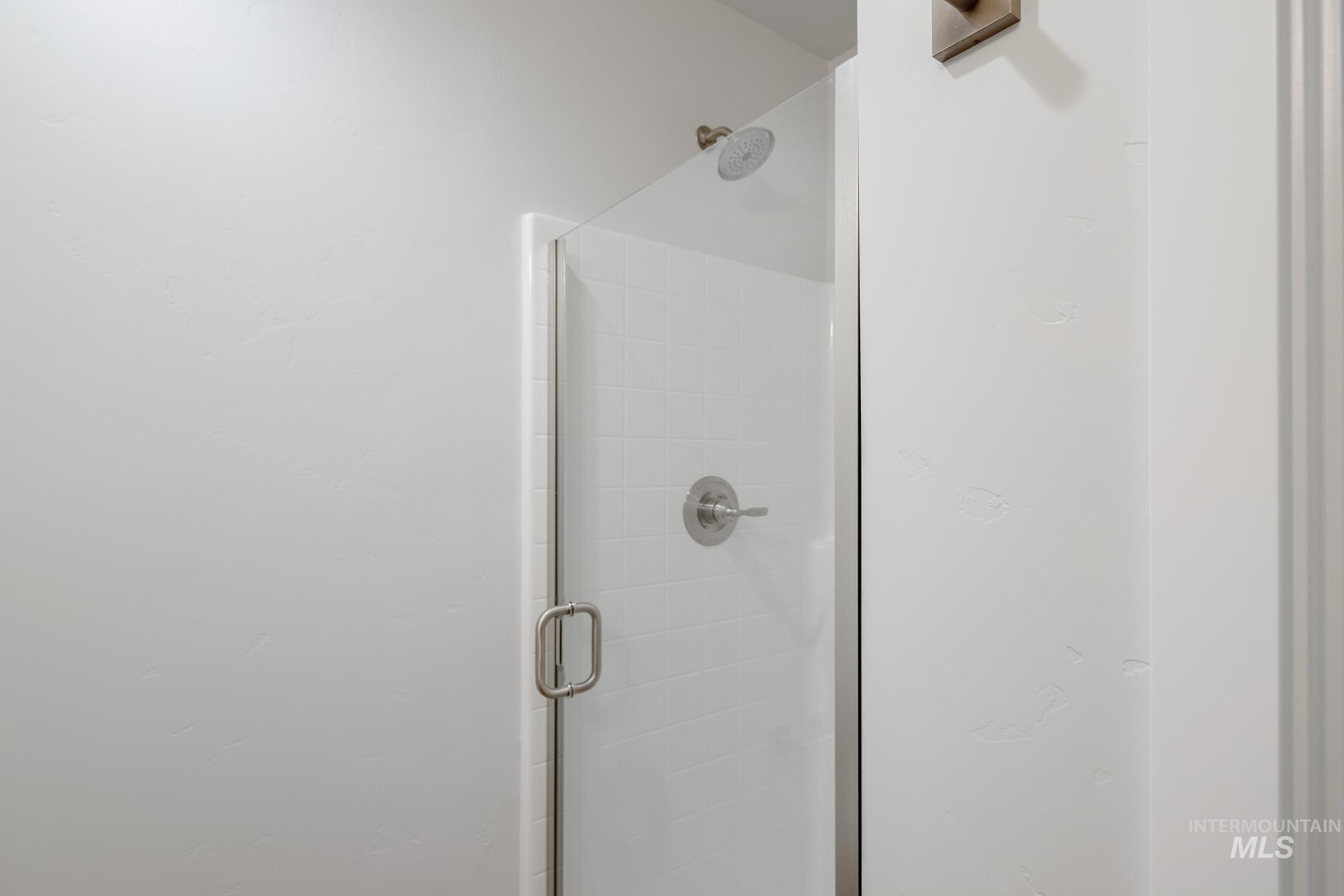 756 Strike Eagle St, Mountain Home, Idaho 83647, 5 Bedrooms, 3 Bathrooms, Residential For Sale, Price $444,990,MLS 98965241