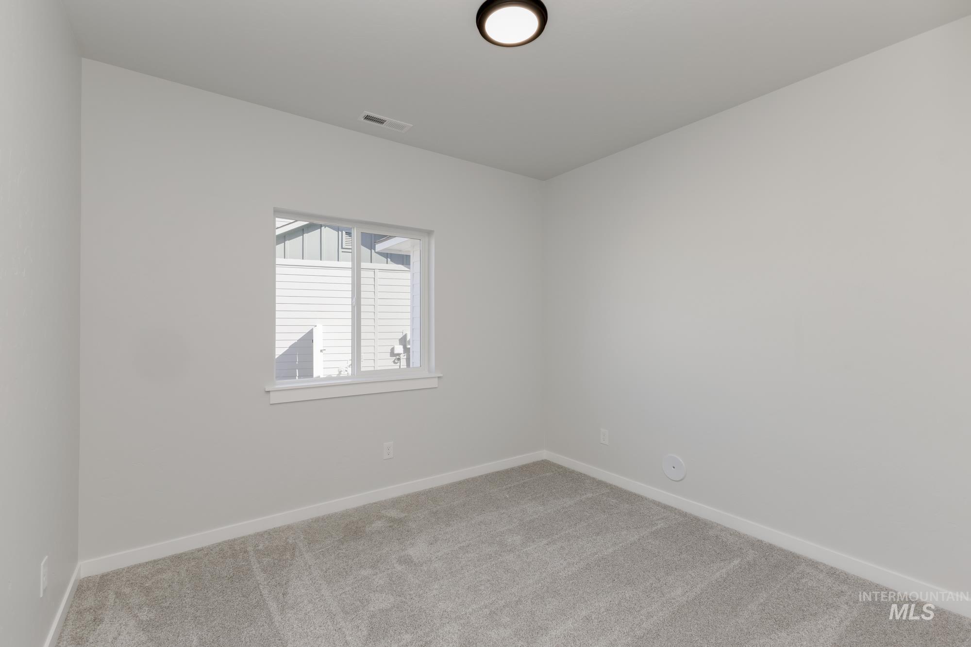 2465 N Silver Wolf Ave, Star, Idaho 83669, 4 Bedrooms, 2.5 Bathrooms, Residential For Sale, Price $484,990,MLS 98965244