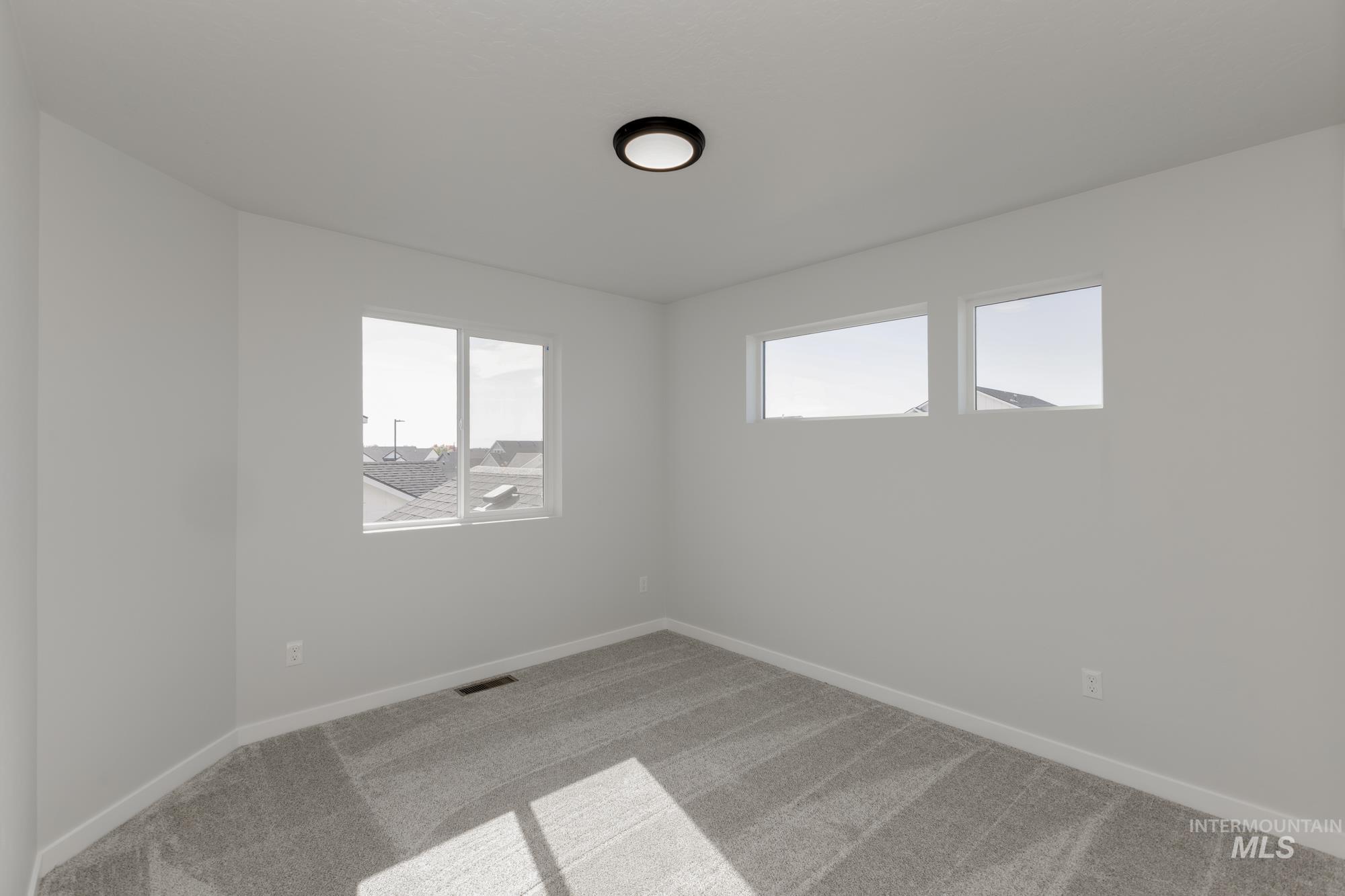 7006 S Old Farm Ave, Meridian, Idaho 83642, 3 Bedrooms, 2.5 Bathrooms, Residential For Sale, Price $439,990, 98965246