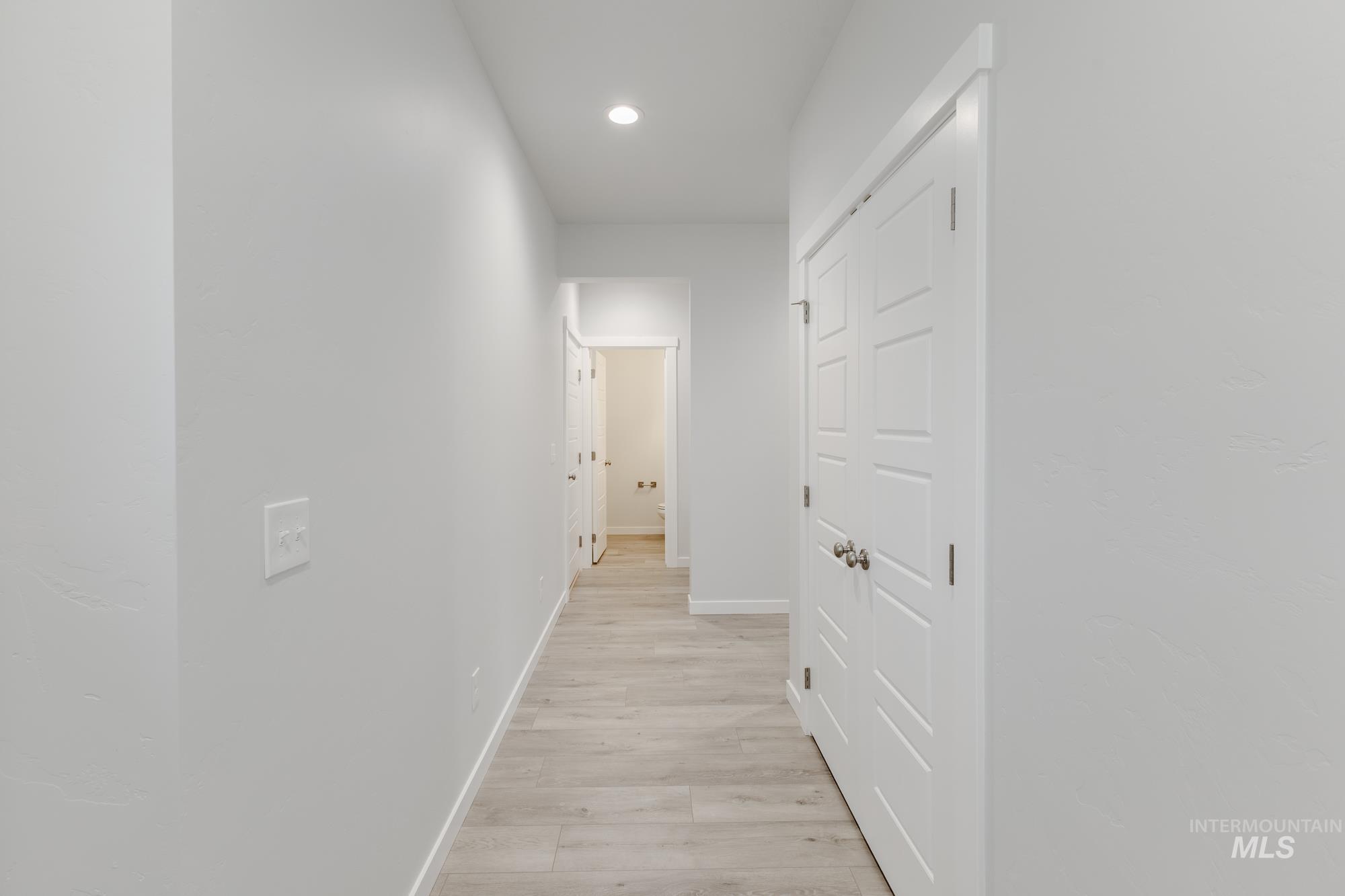 3684 W Dover St, Meridian, Idaho 83642, 3 Bedrooms, 2.5 Bathrooms, Residential For Sale, Price $474,990,MLS 98965255