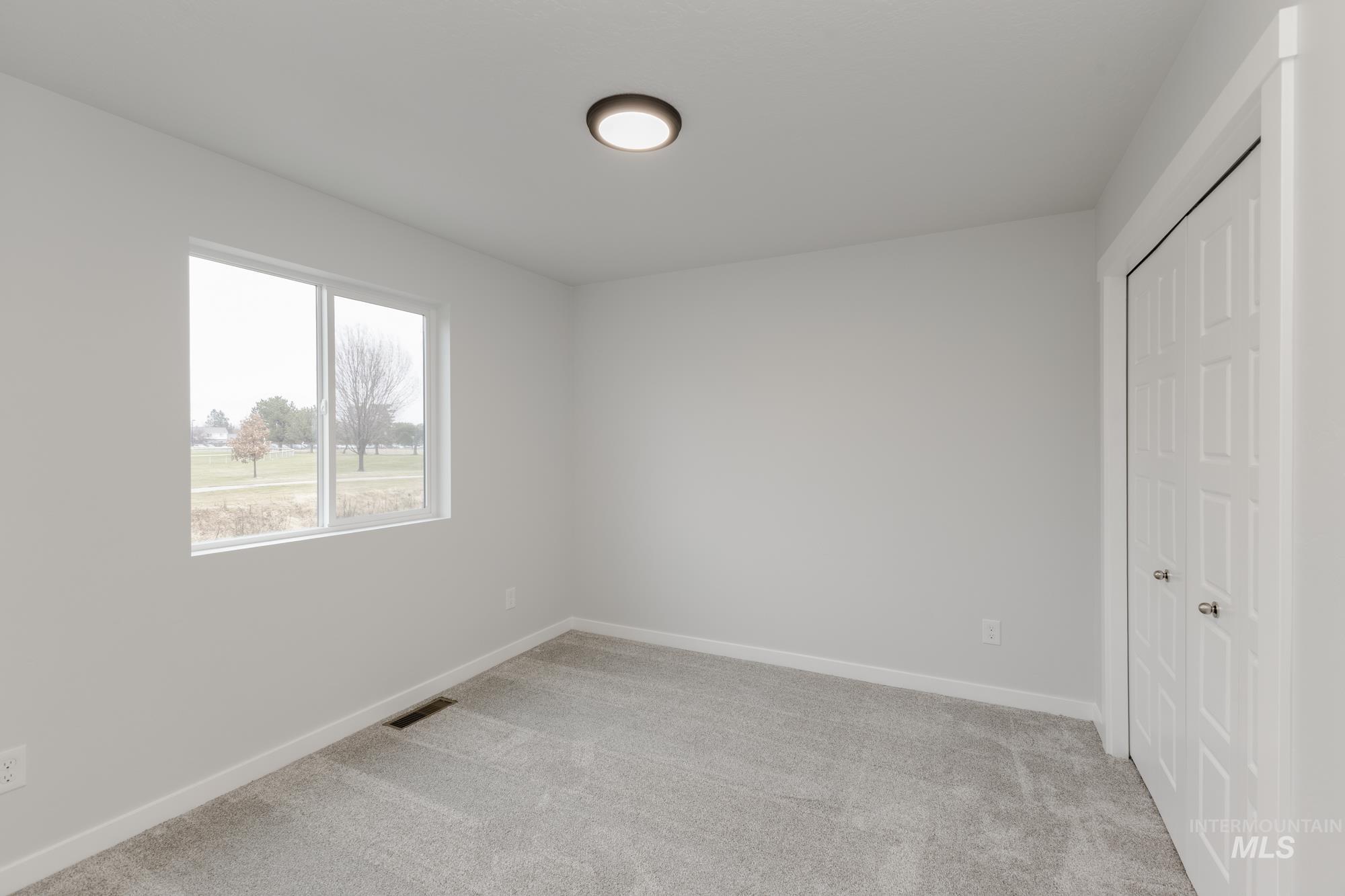 3684 W Dover St, Meridian, Idaho 83642, 3 Bedrooms, 2.5 Bathrooms, Residential For Sale, Price $474,990,MLS 98965255