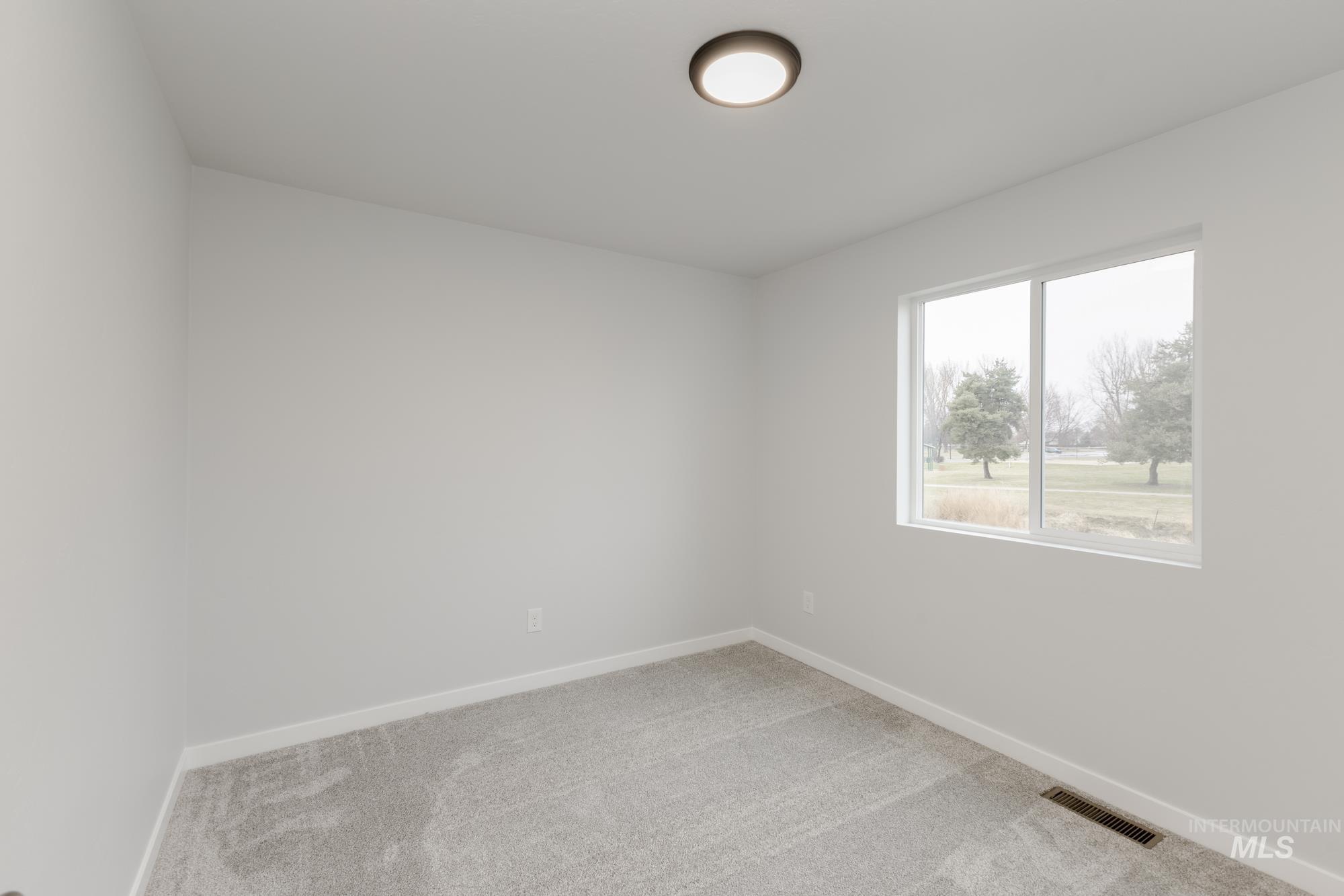 3684 W Dover St, Meridian, Idaho 83642, 3 Bedrooms, 2.5 Bathrooms, Residential For Sale, Price $474,990,MLS 98965255