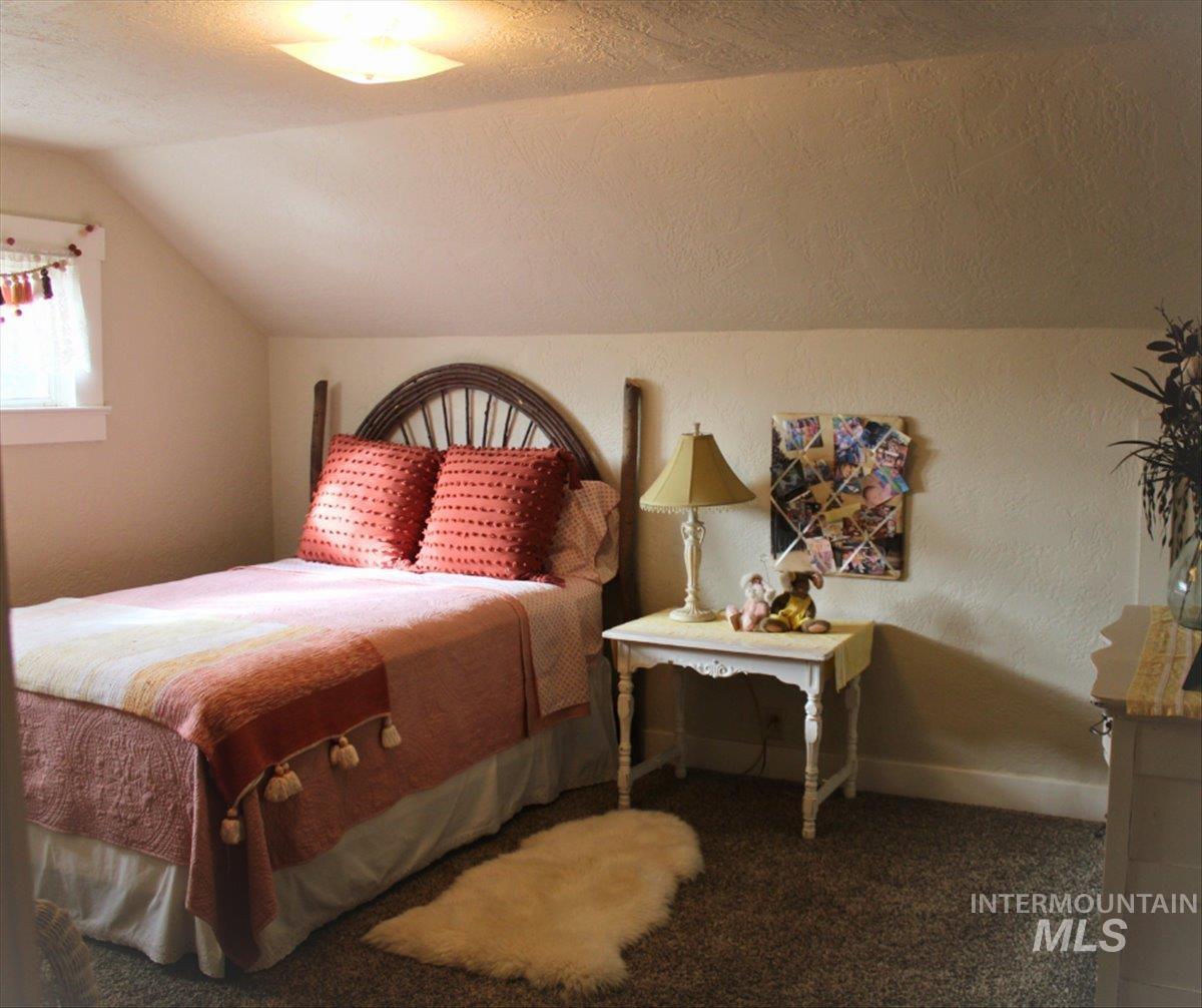 19234 Top Road, Caldwell, Idaho 83607, 3 Bedrooms, 2 Bathrooms, Farm & Ranch For Sale, Price $1,199,000,MLS 98965256