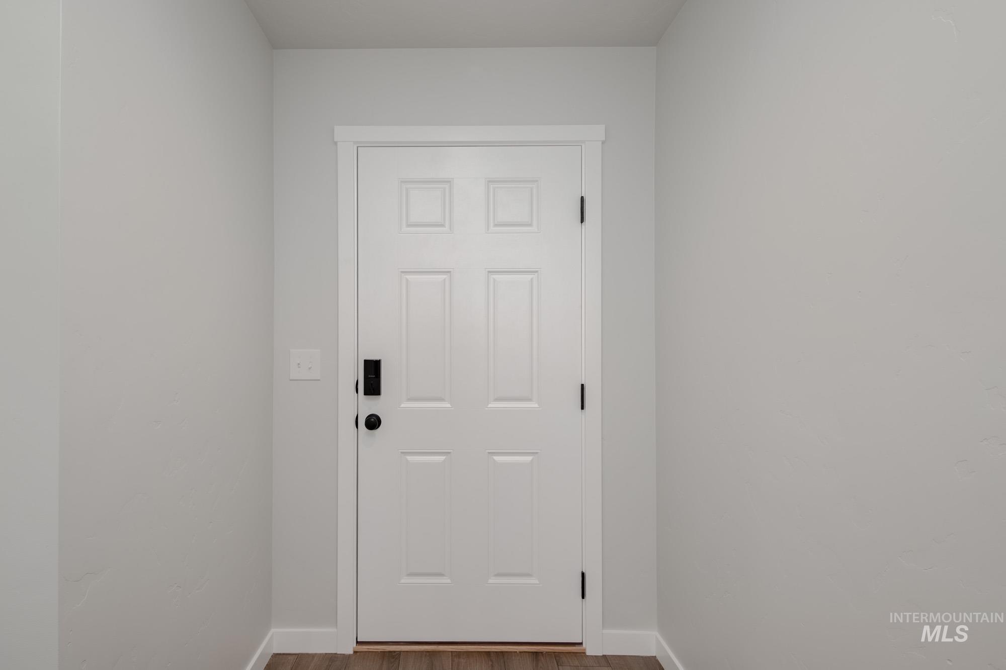 314 N Madrone Ave, Kuna, Idaho 83634, 3 Bedrooms, 2 Bathrooms, Residential For Sale, Price $388,990,MLS 98965257