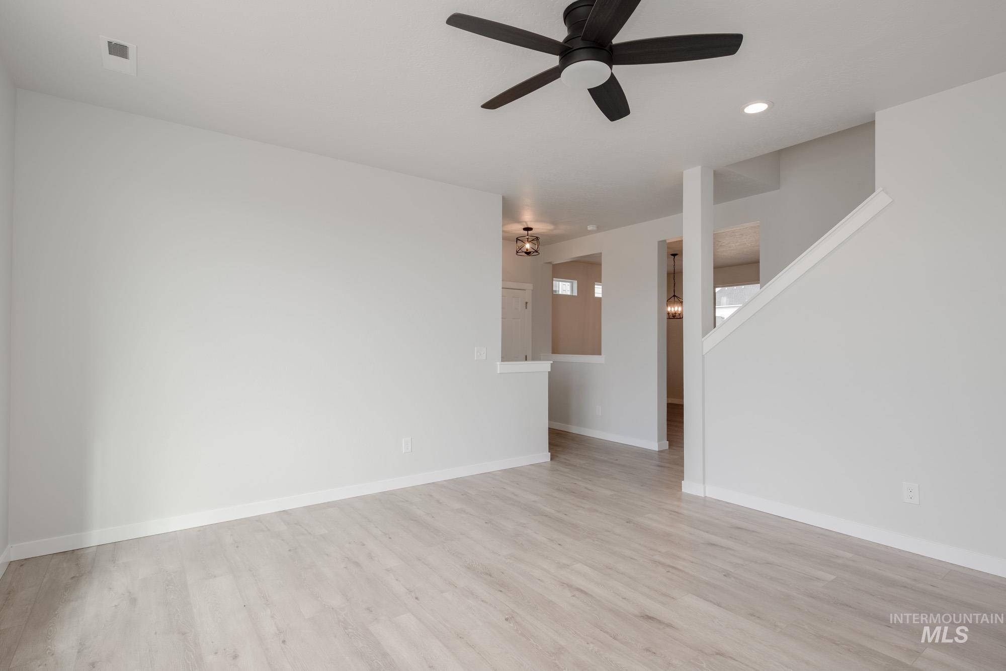 3002 E Boulder Basin Dr, Kuna, Idaho 83634, 3 Bedrooms, 2.5 Bathrooms, Residential For Sale, Price $414,990,MLS 98965261