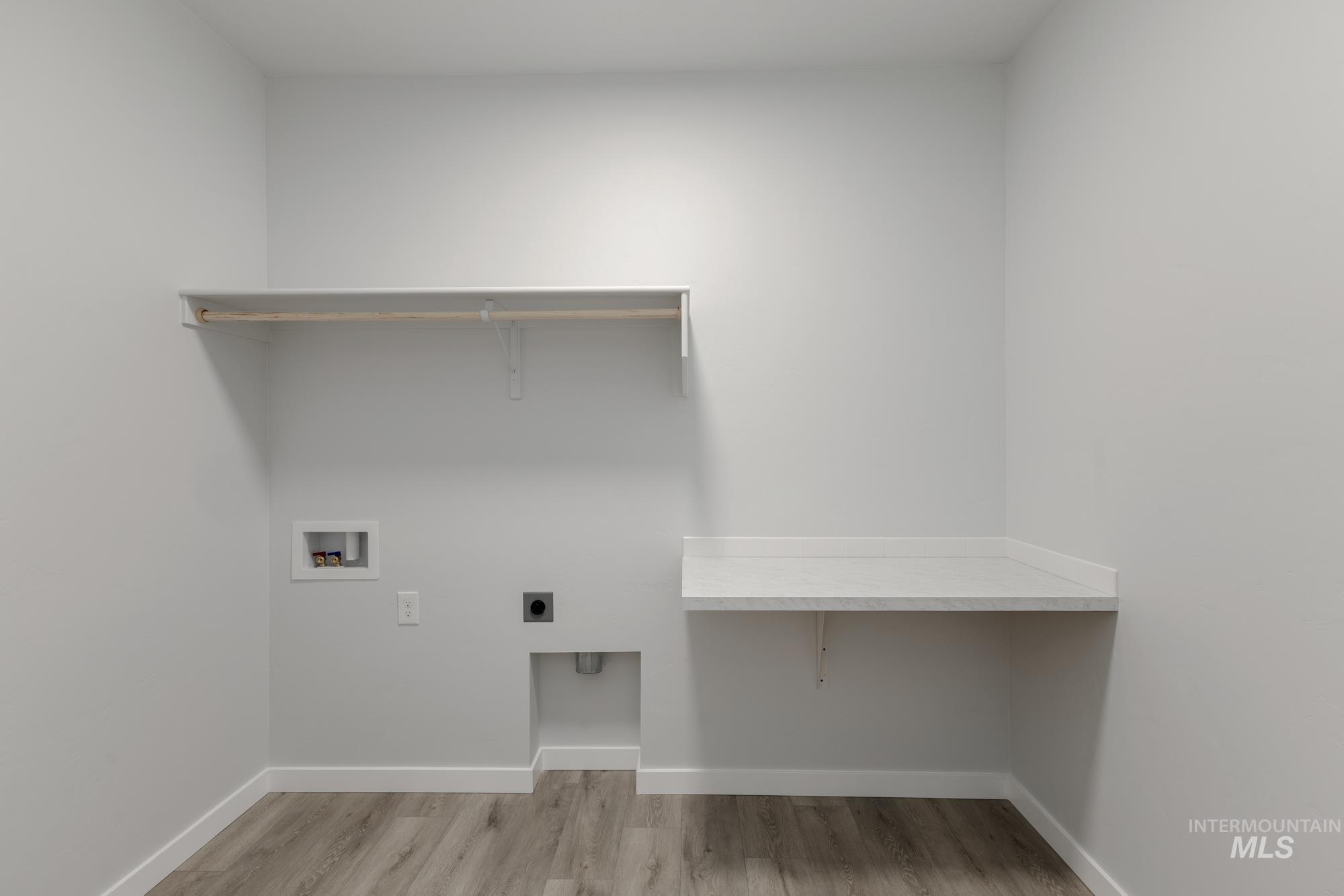 1086 Woods Bog Ct, Middleton, Idaho 83644, 4 Bedrooms, 2 Bathrooms, Residential For Sale, Price $489,990,MLS 98965262