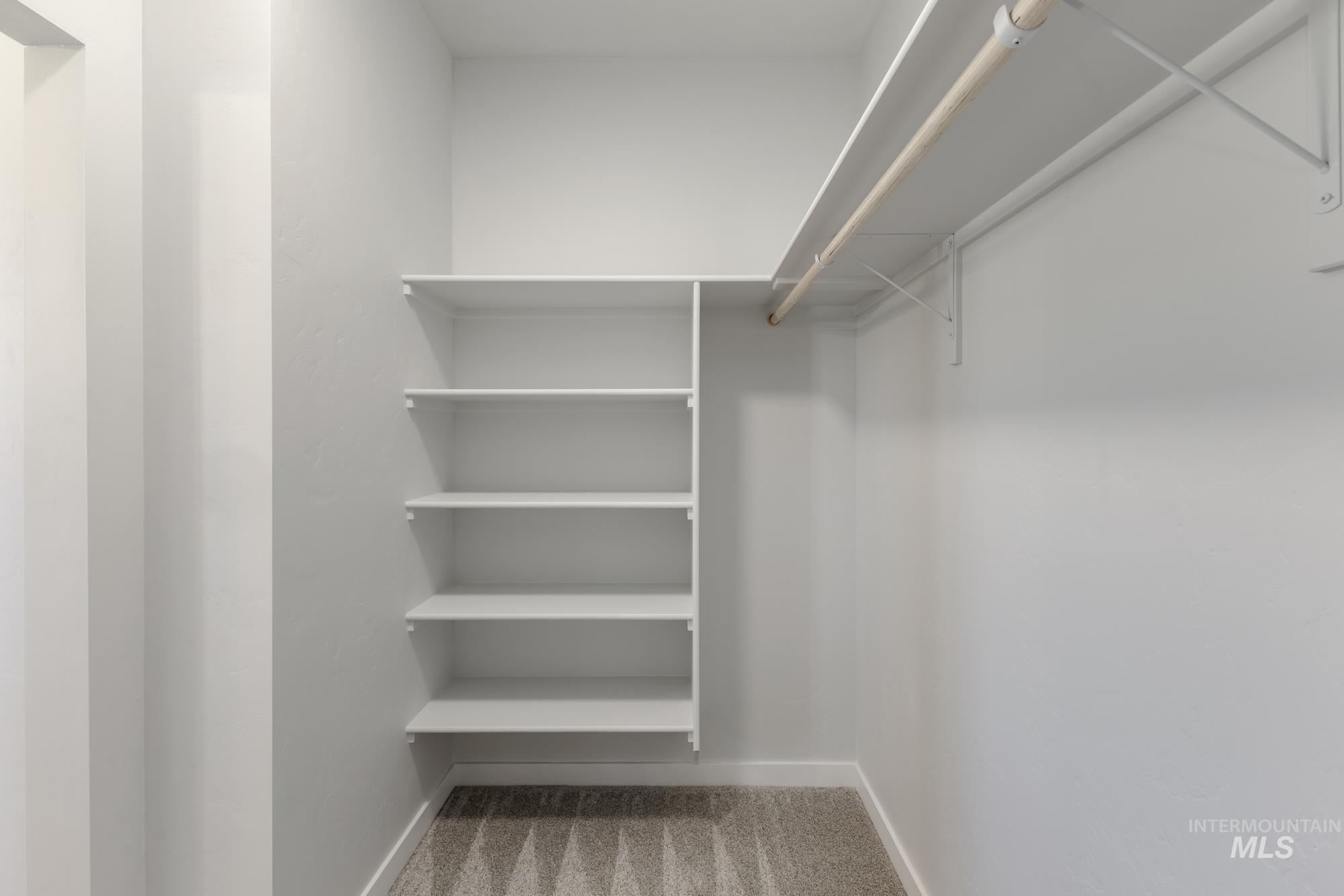 1086 Woods Bog Ct, Middleton, Idaho 83644, 4 Bedrooms, 2 Bathrooms, Residential For Sale, Price $489,990,MLS 98965262