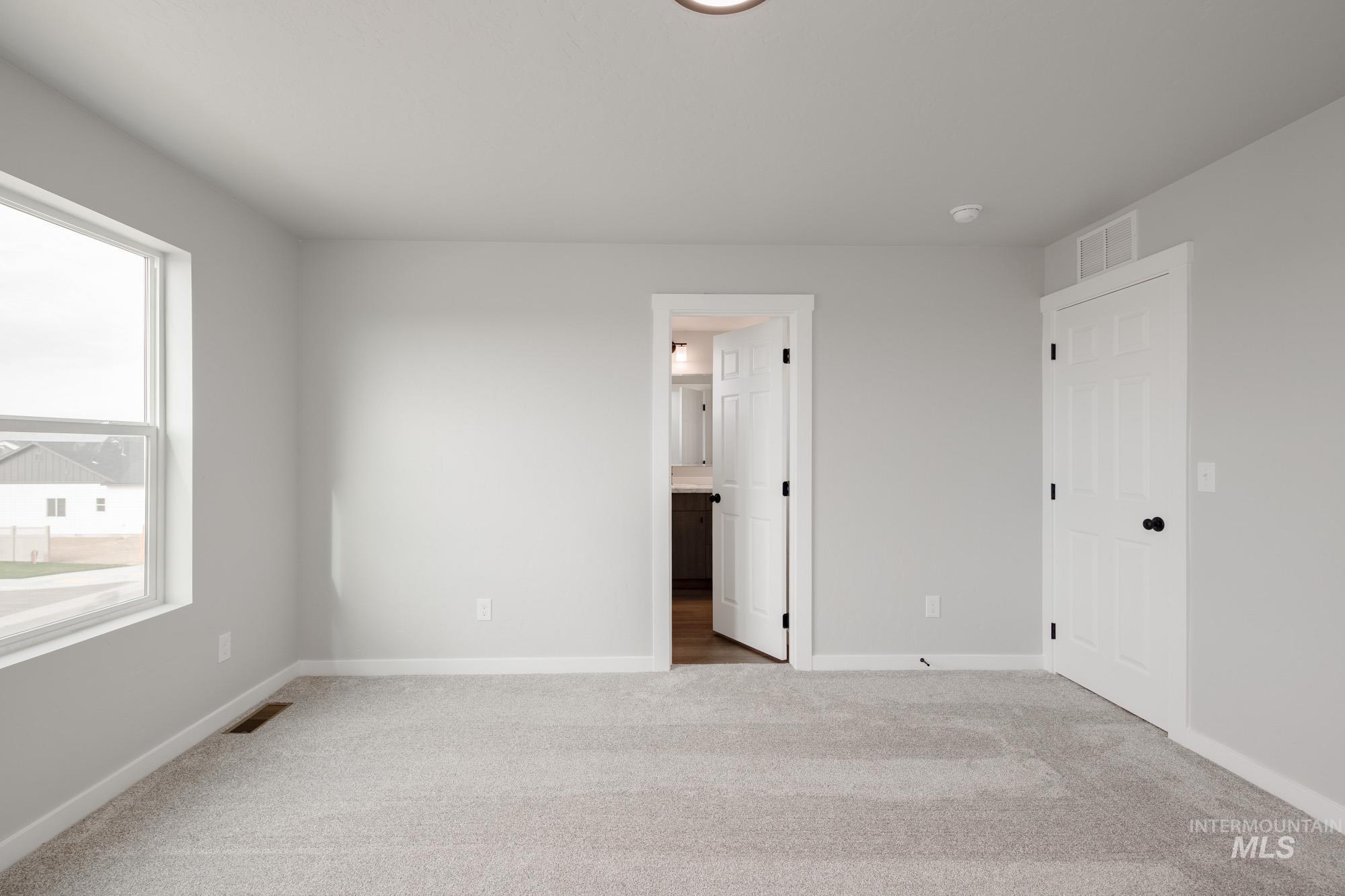 2978 E Boulder Basin Dr, Kuna, Idaho 83634, 3 Bedrooms, 2.5 Bathrooms, Residential For Sale, Price $391,990,MLS 98965265