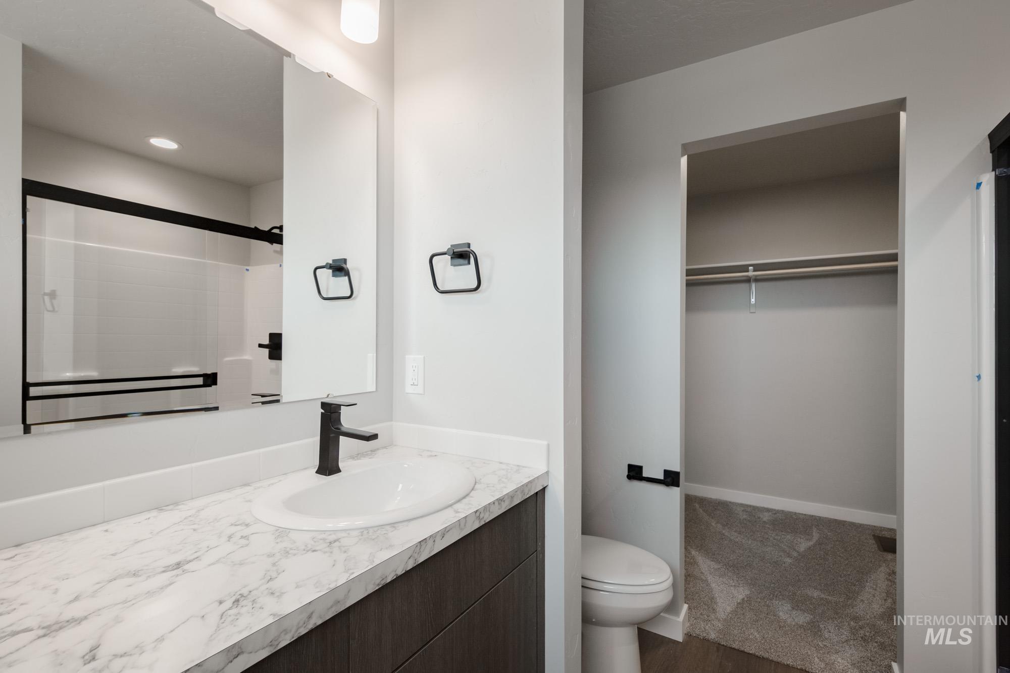 2978 E Boulder Basin Dr, Kuna, Idaho 83634, 3 Bedrooms, 2.5 Bathrooms, Residential For Sale, Price $391,990,MLS 98965265