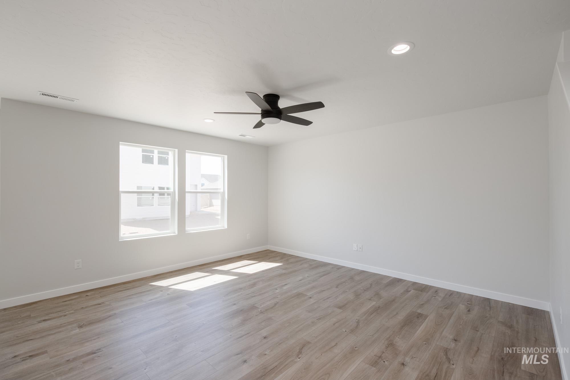 18124 N Azalea Ave, Nampa, Idaho 83687, 4 Bedrooms, 2.5 Bathrooms, Residential For Sale, Price $447,990,MLS 98965273