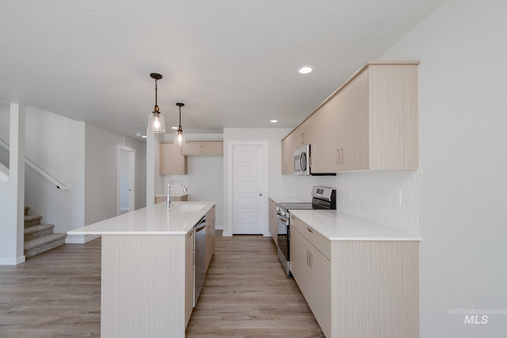 18124 N Azalea Ave, Nampa, Idaho 83687, 4 Bedrooms, 2.5 Bathrooms, Residential For Sale, Price $447,990,MLS 98965273