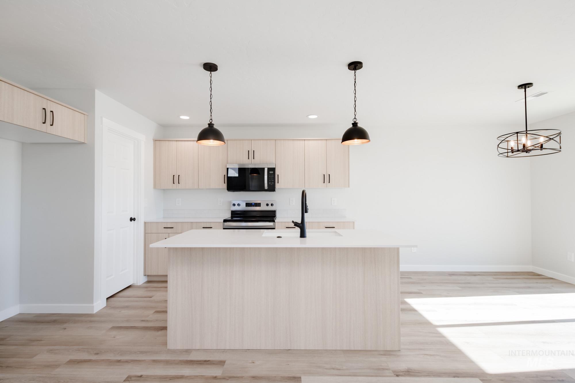 9023 W Camellia St, Nampa, Idaho 83687, 3 Bedrooms, 2.5 Bathrooms, Residential For Sale, Price $427,990,MLS 98965275