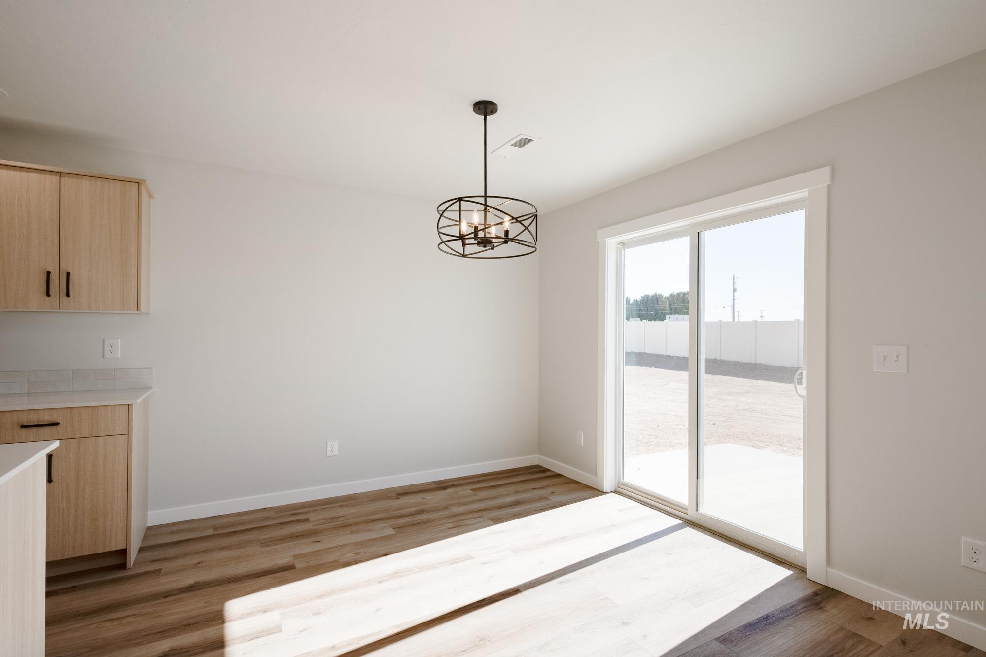 9023 W Camellia St, Nampa, Idaho 83687, 3 Bedrooms, 2.5 Bathrooms, Residential For Sale, Price $427,990,MLS 98965275