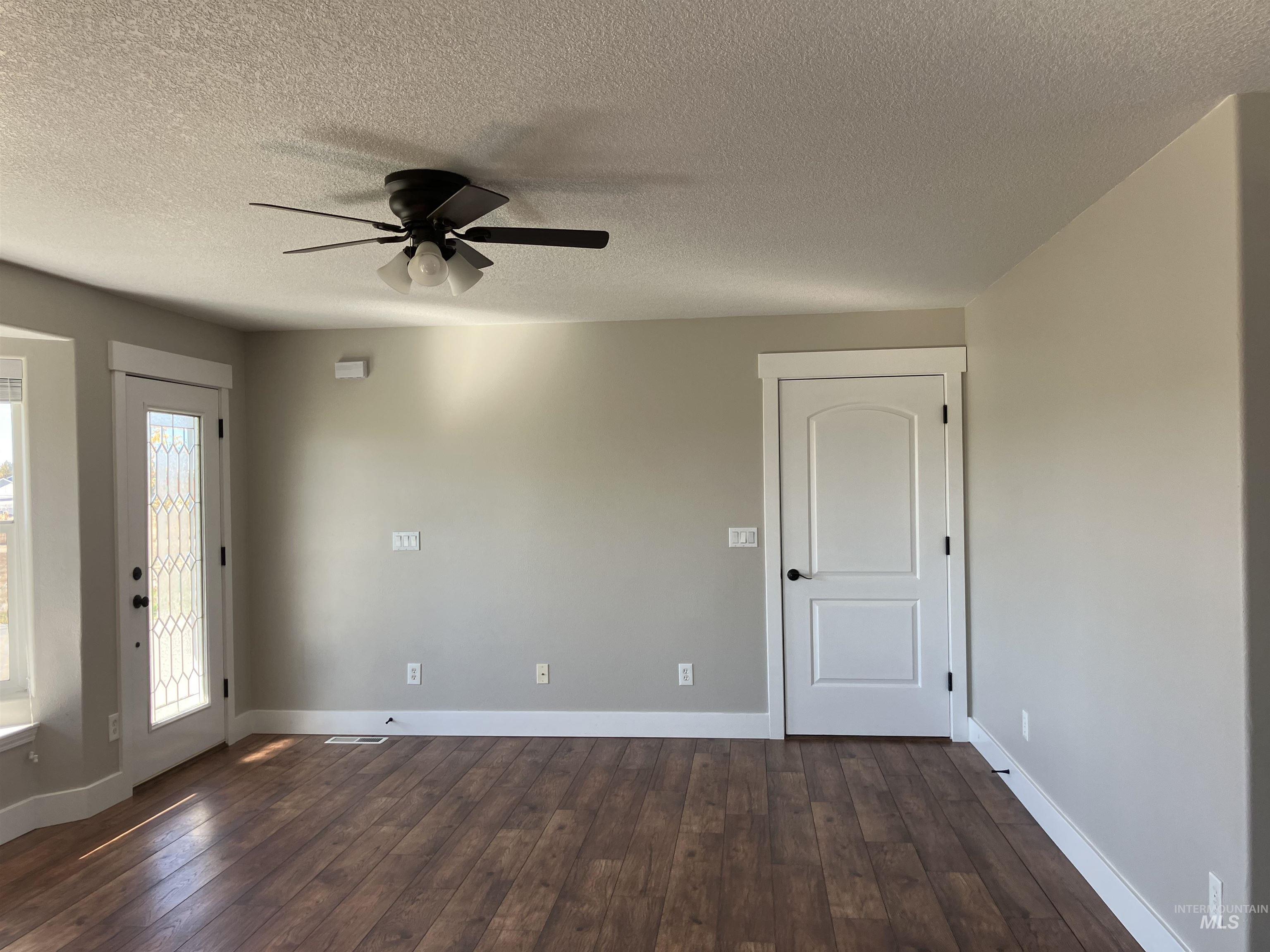 17530 Beet Rd., Caldwell, Idaho 83607, 4 Bedrooms, 2 Bathrooms, Residential For Sale, Price $734,900,MLS 98965289