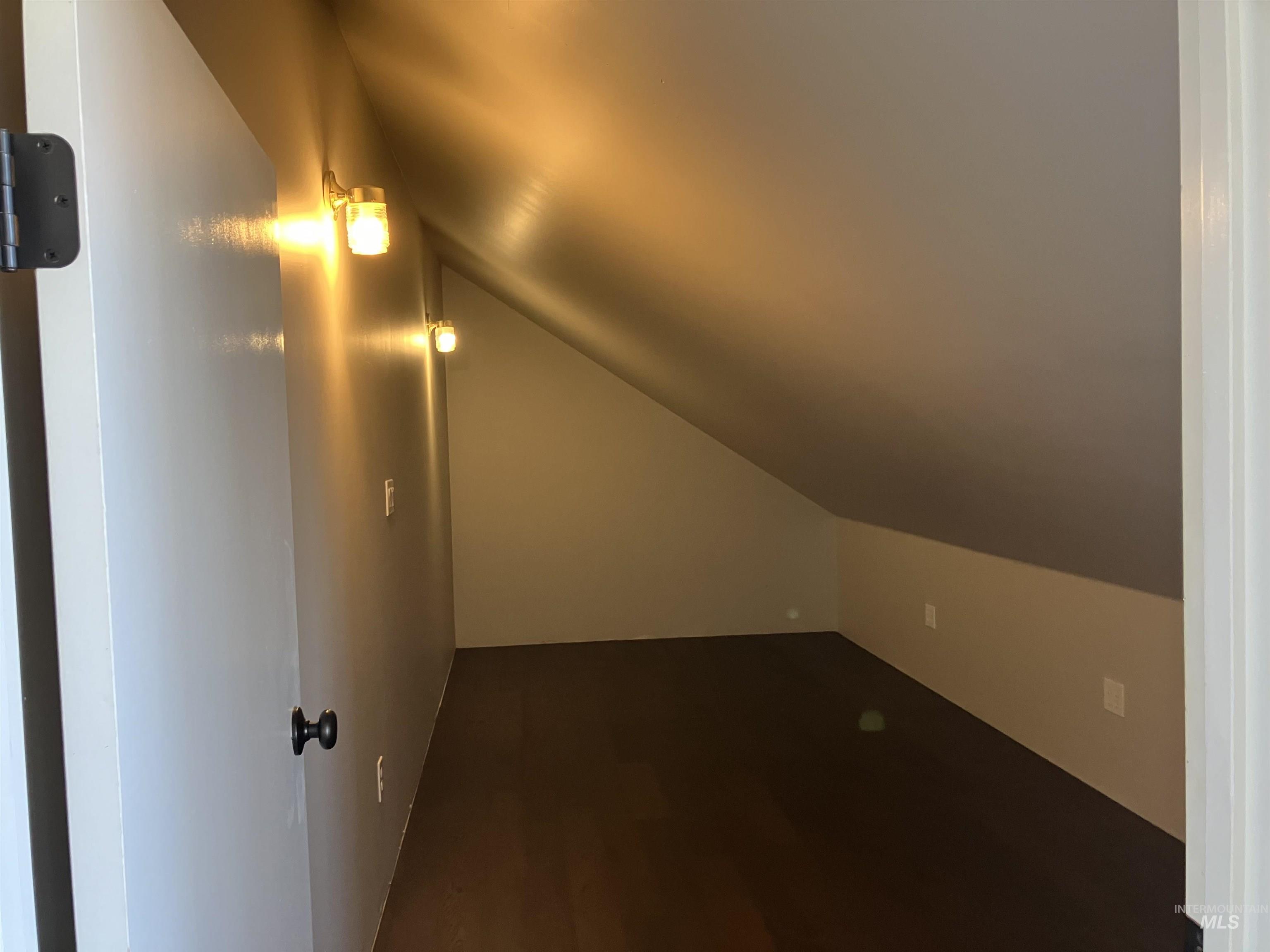 17530 Beet Rd., Caldwell, Idaho 83607, 4 Bedrooms, 2 Bathrooms, Residential For Sale, Price $734,900,MLS 98965289