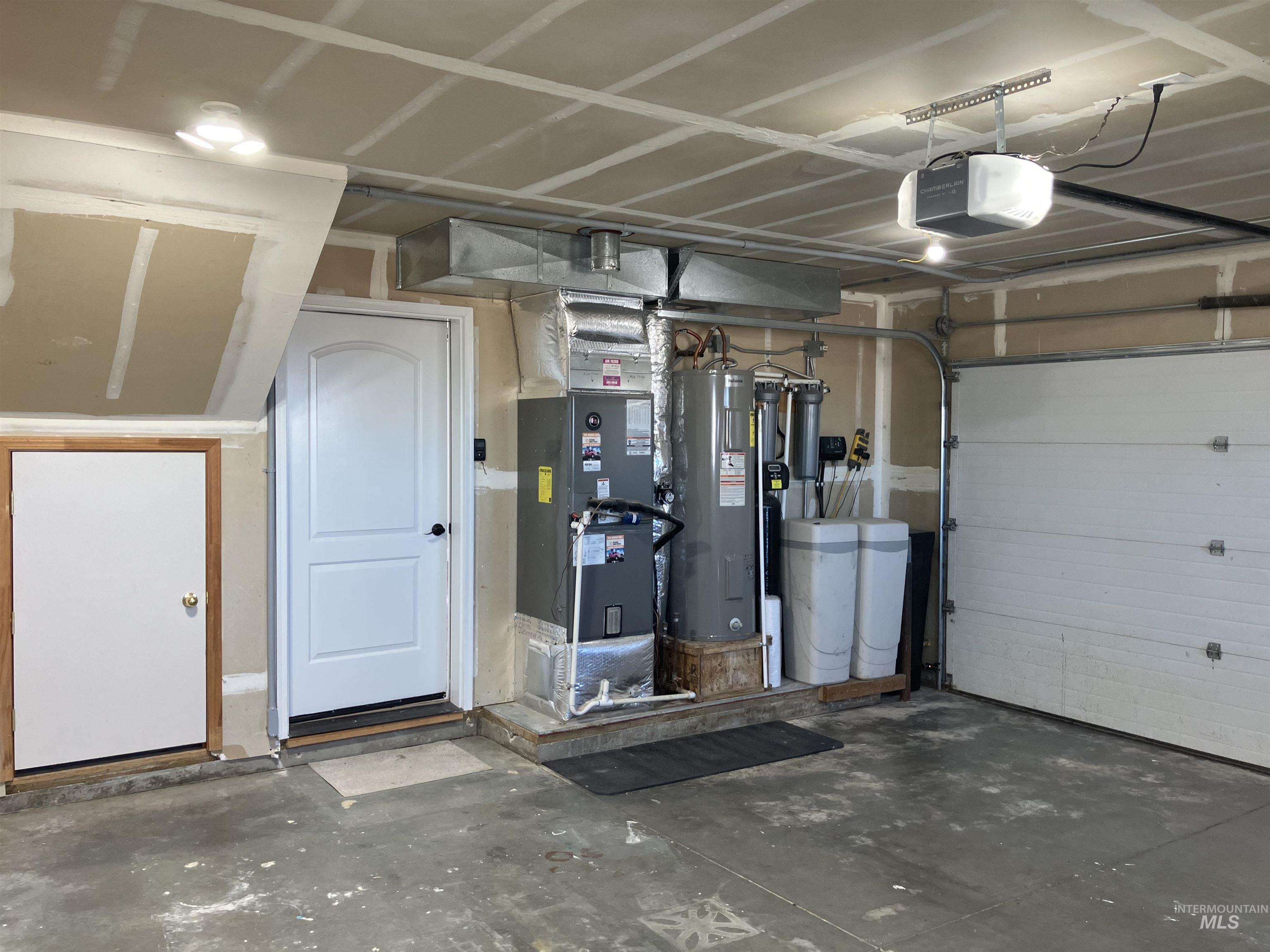 17530 Beet Rd., Caldwell, Idaho 83607, 4 Bedrooms, 2 Bathrooms, Residential For Sale, Price $734,900,MLS 98965289