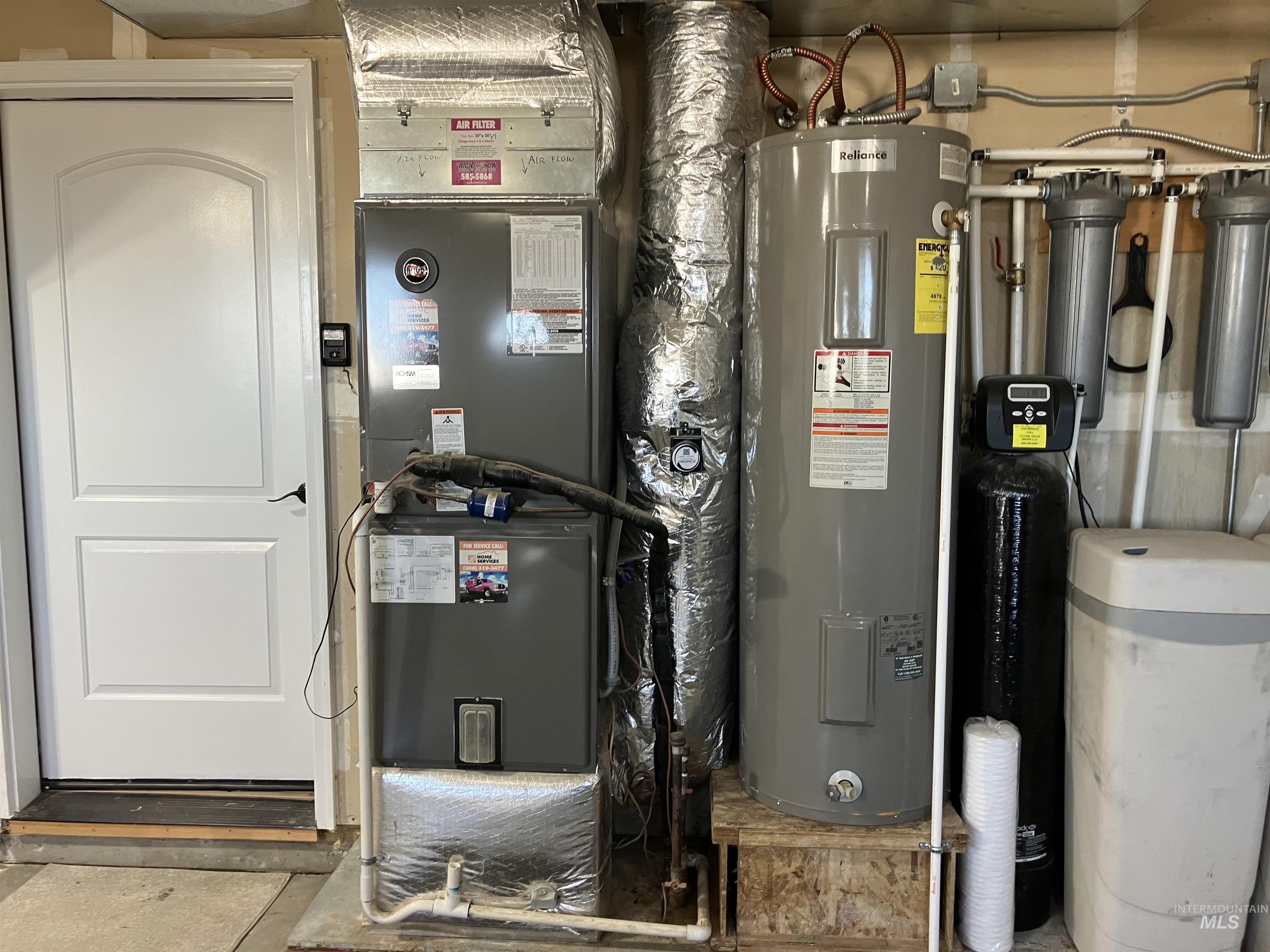 17530 Beet Rd., Caldwell, Idaho 83607, 4 Bedrooms, 2 Bathrooms, Residential For Sale, Price $734,900,MLS 98965289