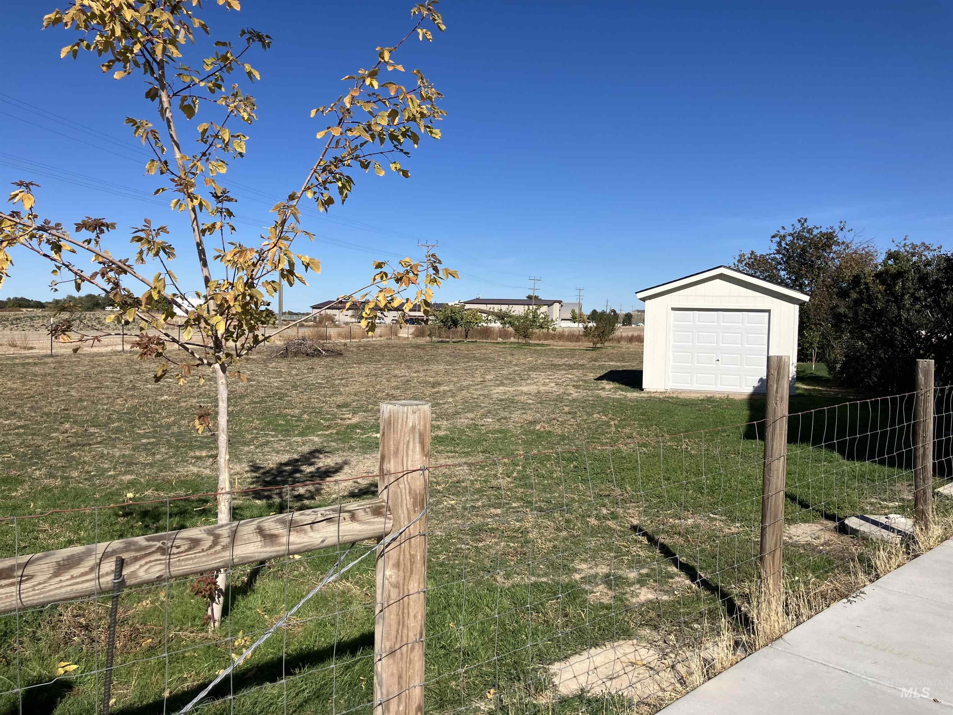 17530 Beet Rd., Caldwell, Idaho 83607, 4 Bedrooms, 2 Bathrooms, Residential For Sale, Price $734,900,MLS 98965289