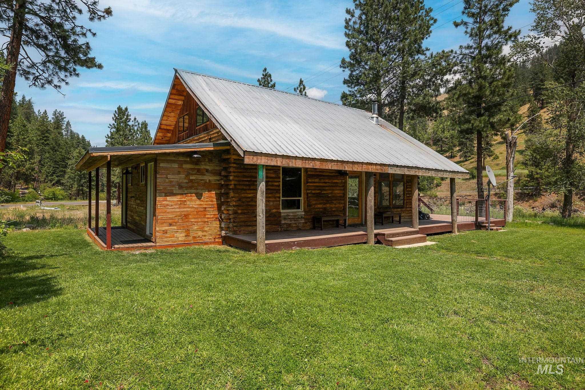 5650 Pines Road, New Meadows, Idaho 83654, 1 Bedroom, 2.5 Bathrooms, Residential For Sale, Price $389,900,MLS 98965293