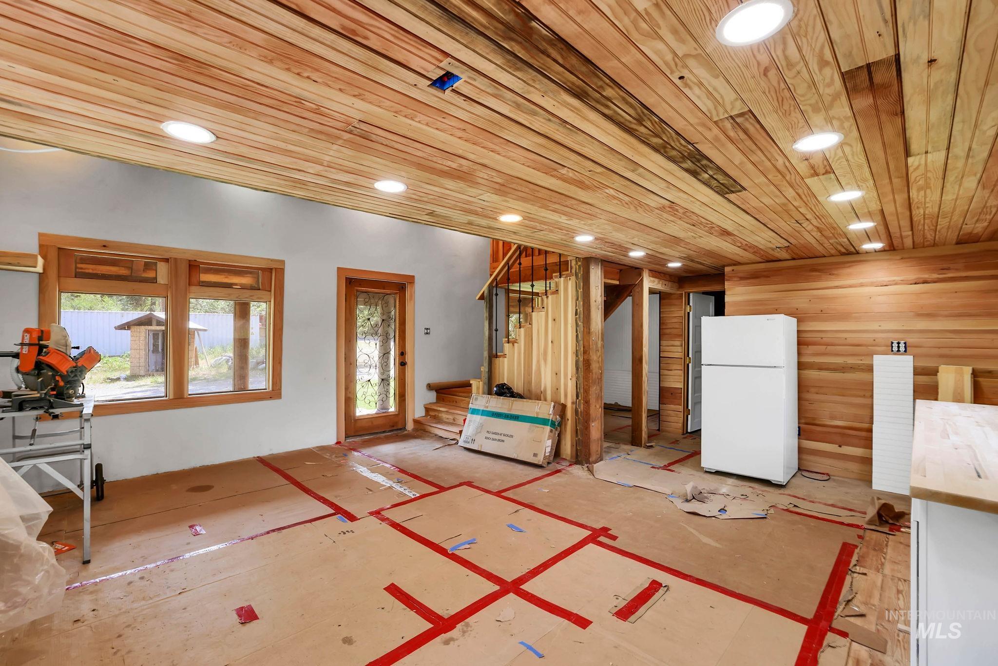 5650 Pines Road, New Meadows, Idaho 83654, 1 Bedroom, 2.5 Bathrooms, Residential For Sale, Price $389,900,MLS 98965293