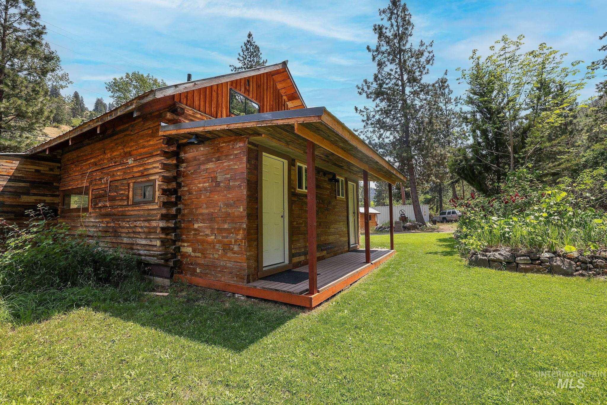 5650 Pines Road, New Meadows, Idaho 83654, 1 Bedroom, 2.5 Bathrooms, Residential For Sale, Price $389,900,MLS 98965293